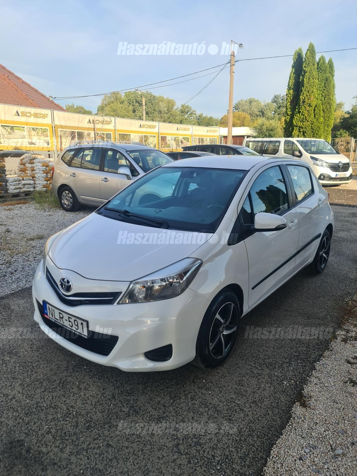 TOYOTA YARIS 2013/11 - 1