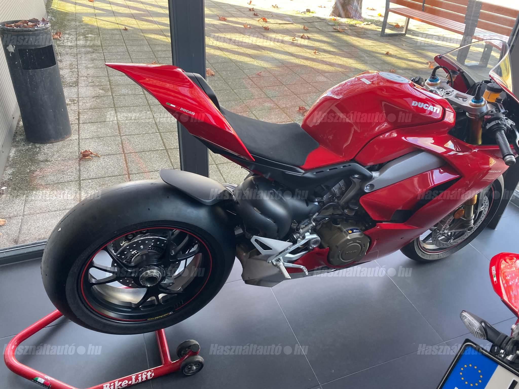 DUCATI PANIGALE V4 2020/2 - 1