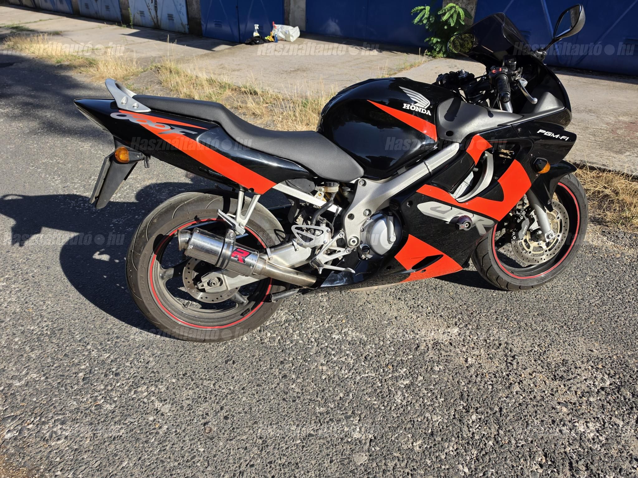 HONDA CBR 600 F4 2003/4 - 1