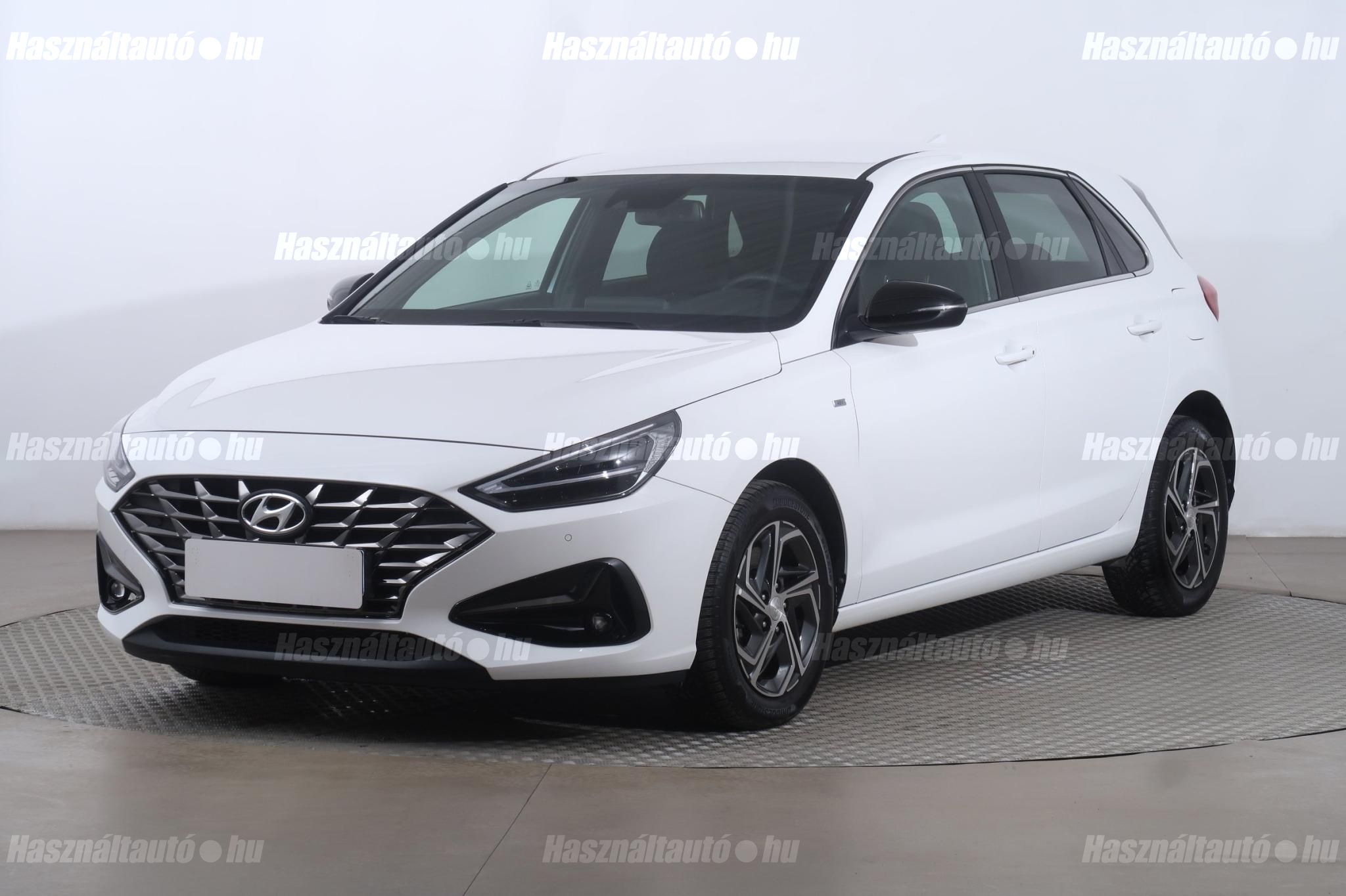 HYUNDAI I30 2024/6 - 1