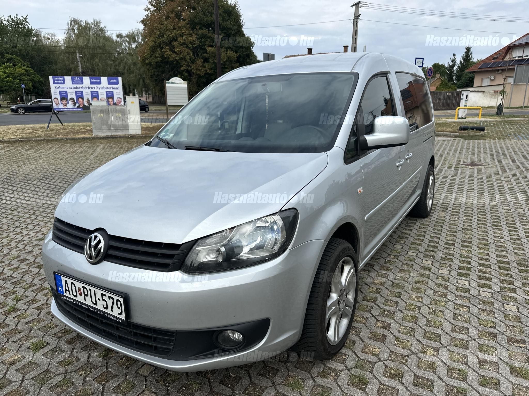 VOLKSWAGEN CADDY MAXI 2013 - 1