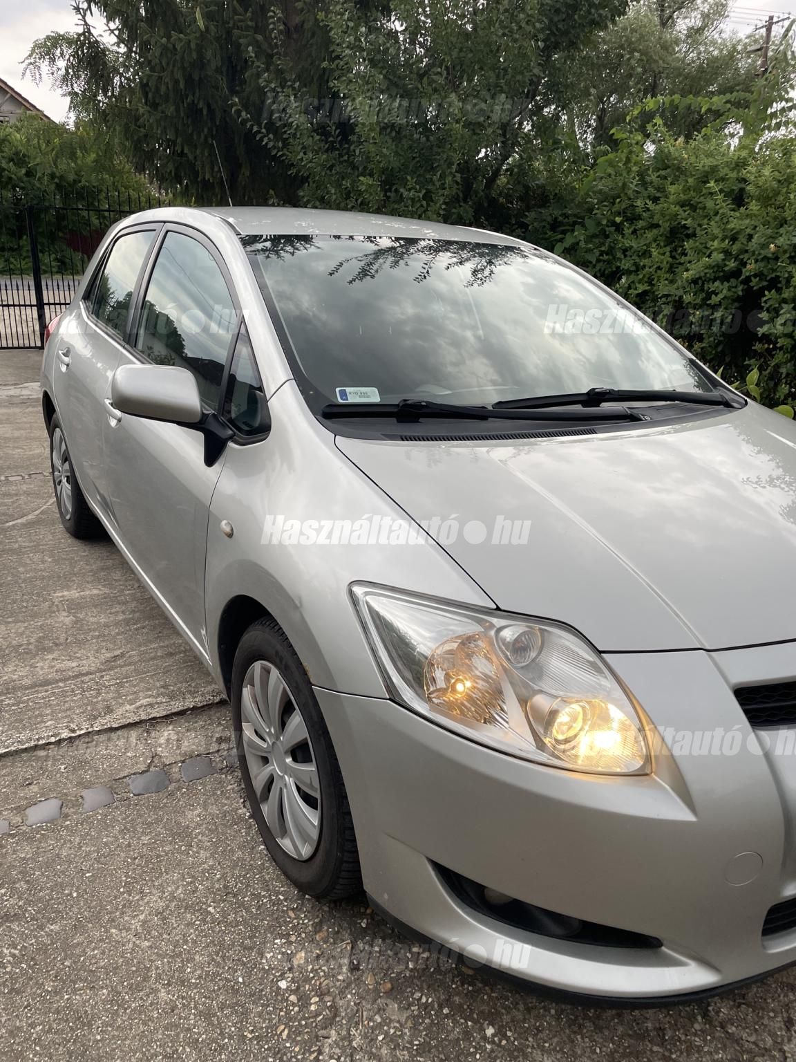 TOYOTA AURIS 2007/11 - 1
