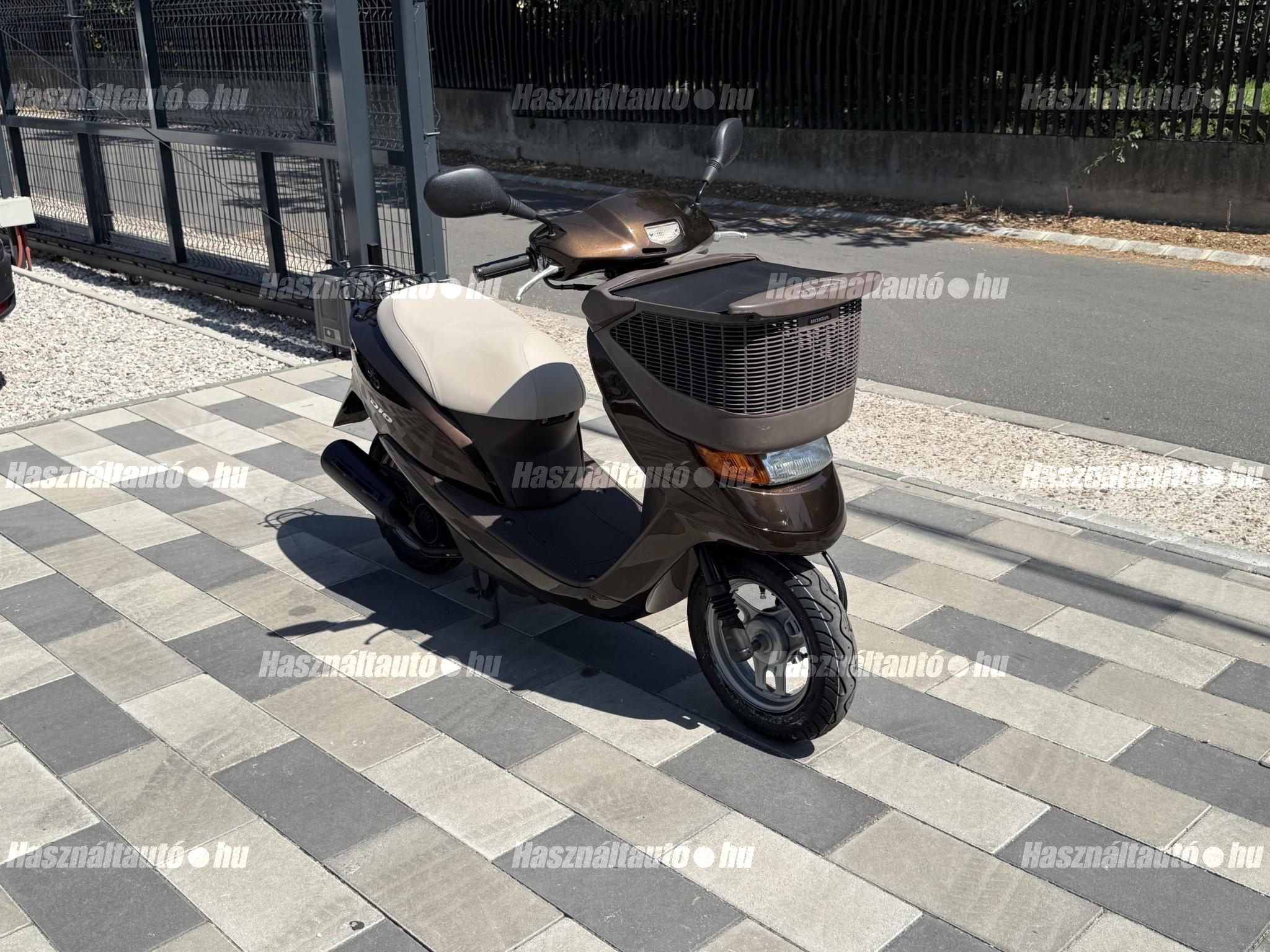 HONDA DIO 2014/6 - 1