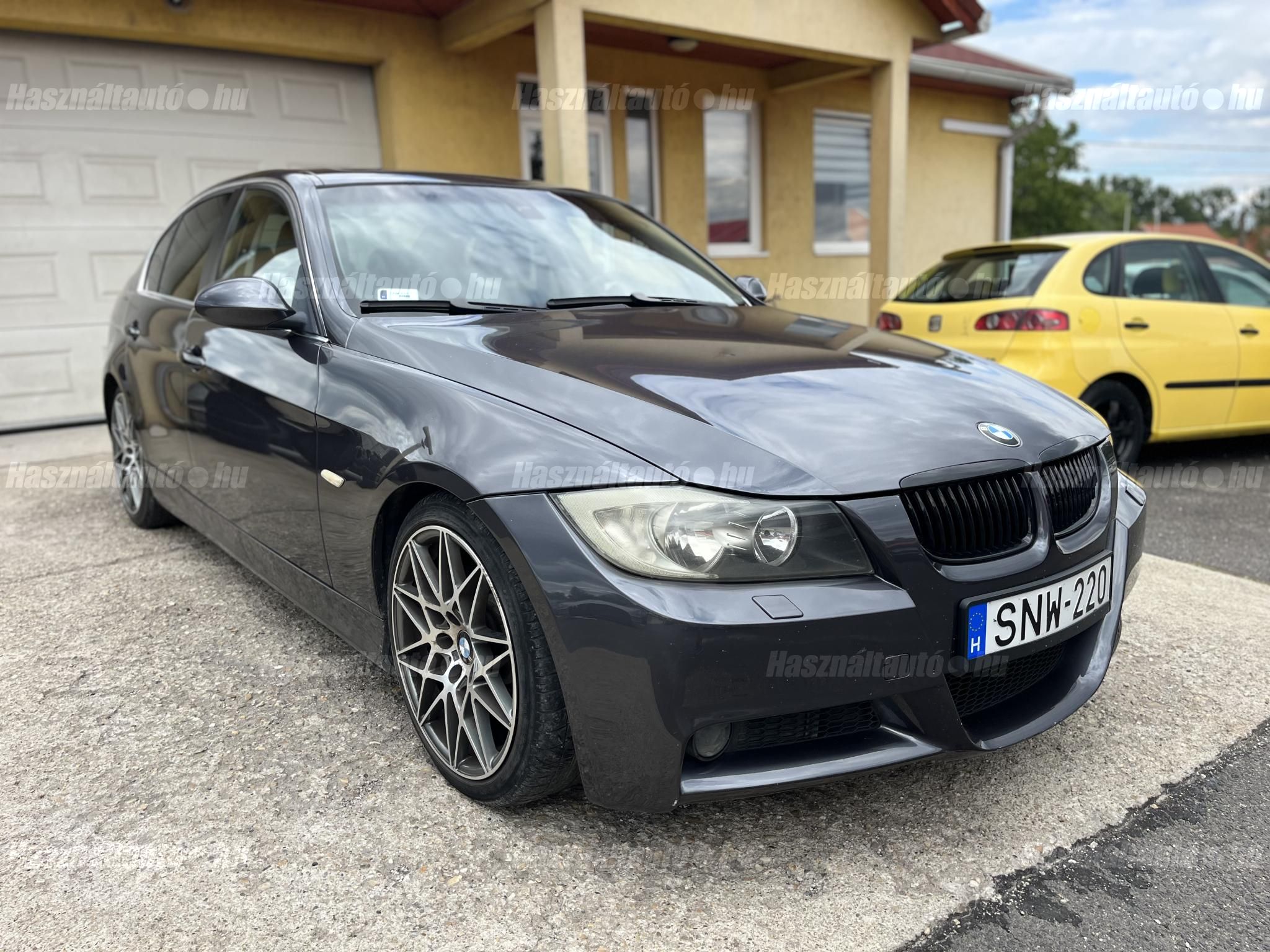 BMW 330 2005/5 - 1