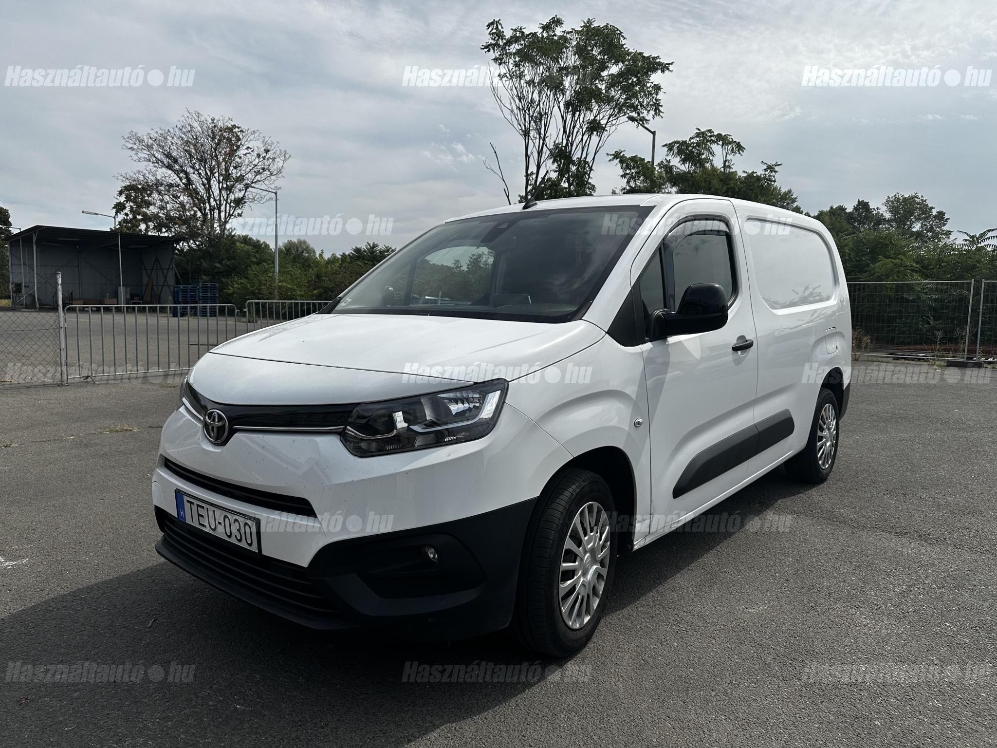 TOYOTA PROACE 2021/10 - 1