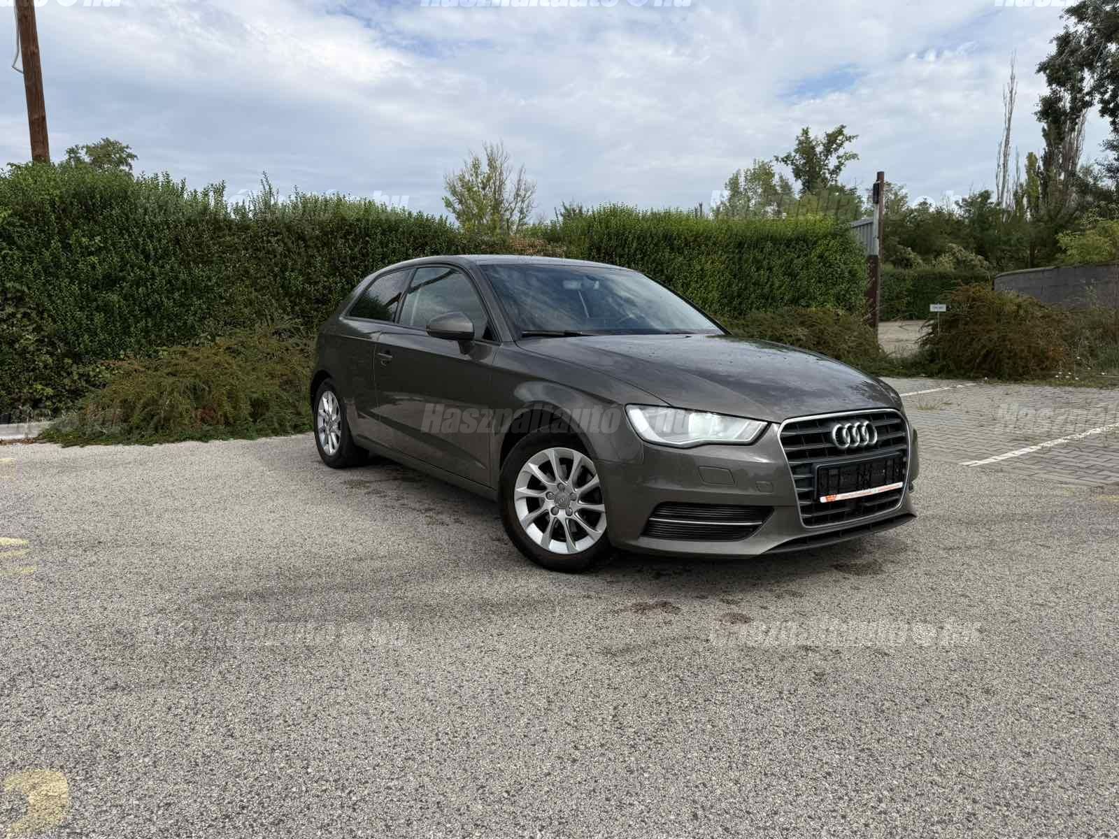 AUDI A3 2016/3 - 1