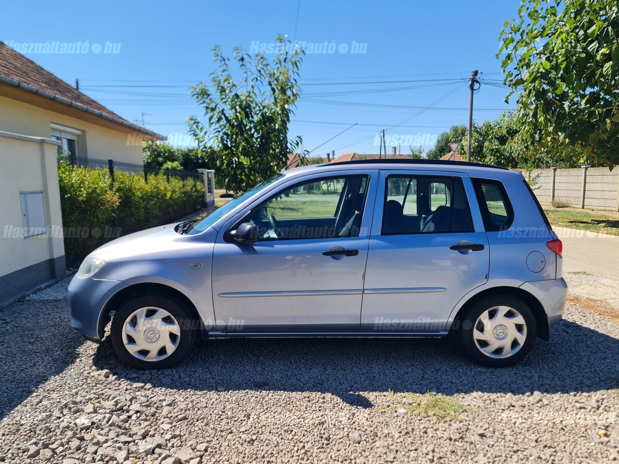 MAZDA 2 2003/6 - 1