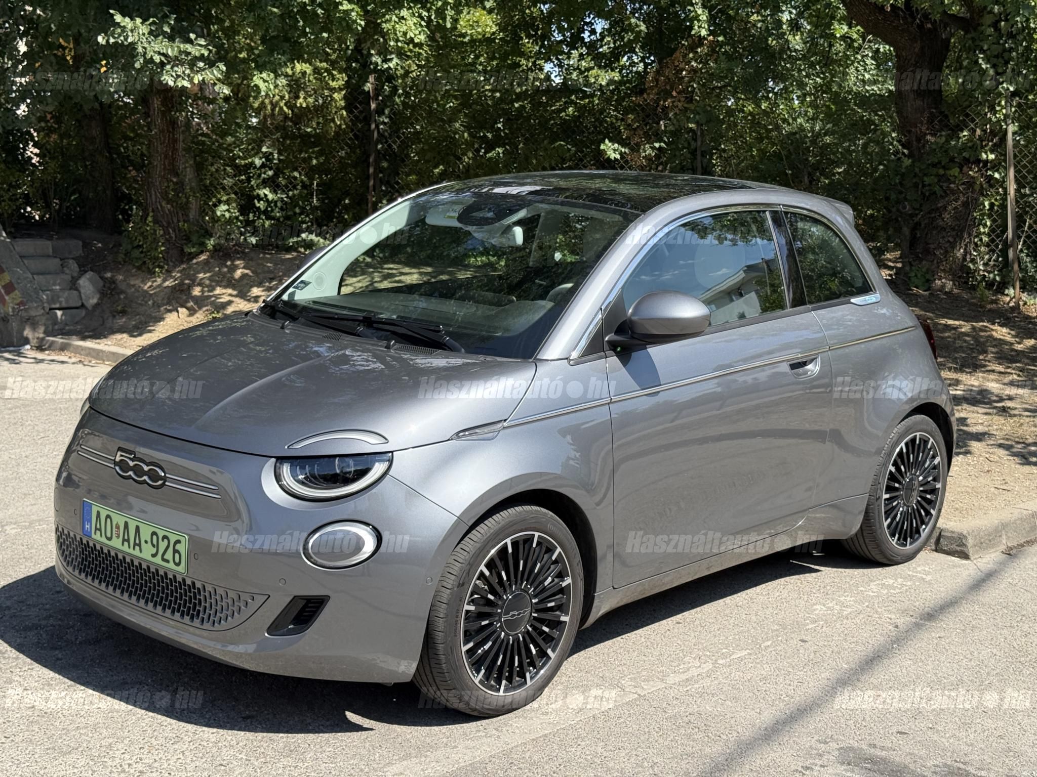 FIAT 500 2022/5 - 1