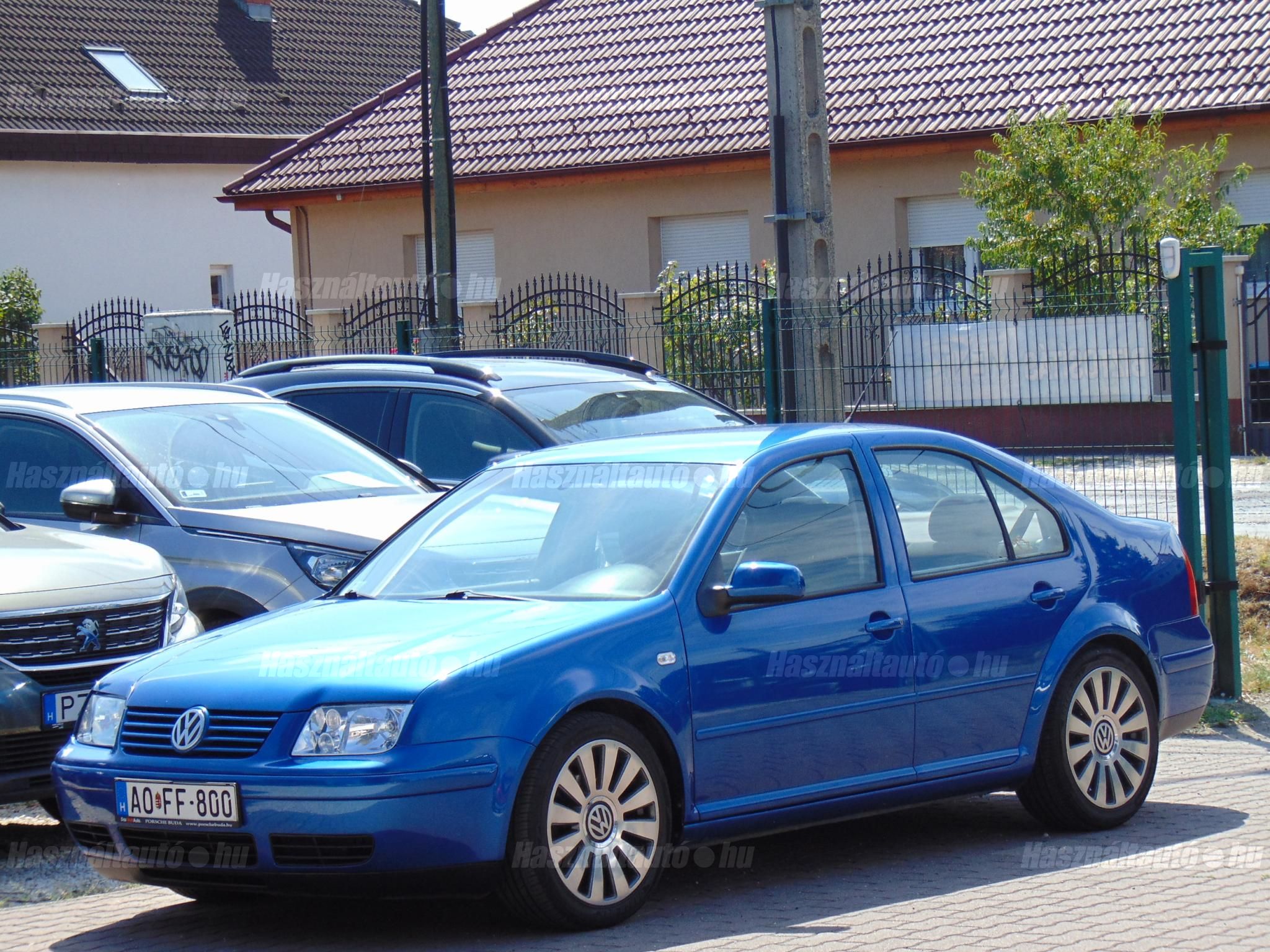 VOLKSWAGEN BORA 2000/11 - 1
