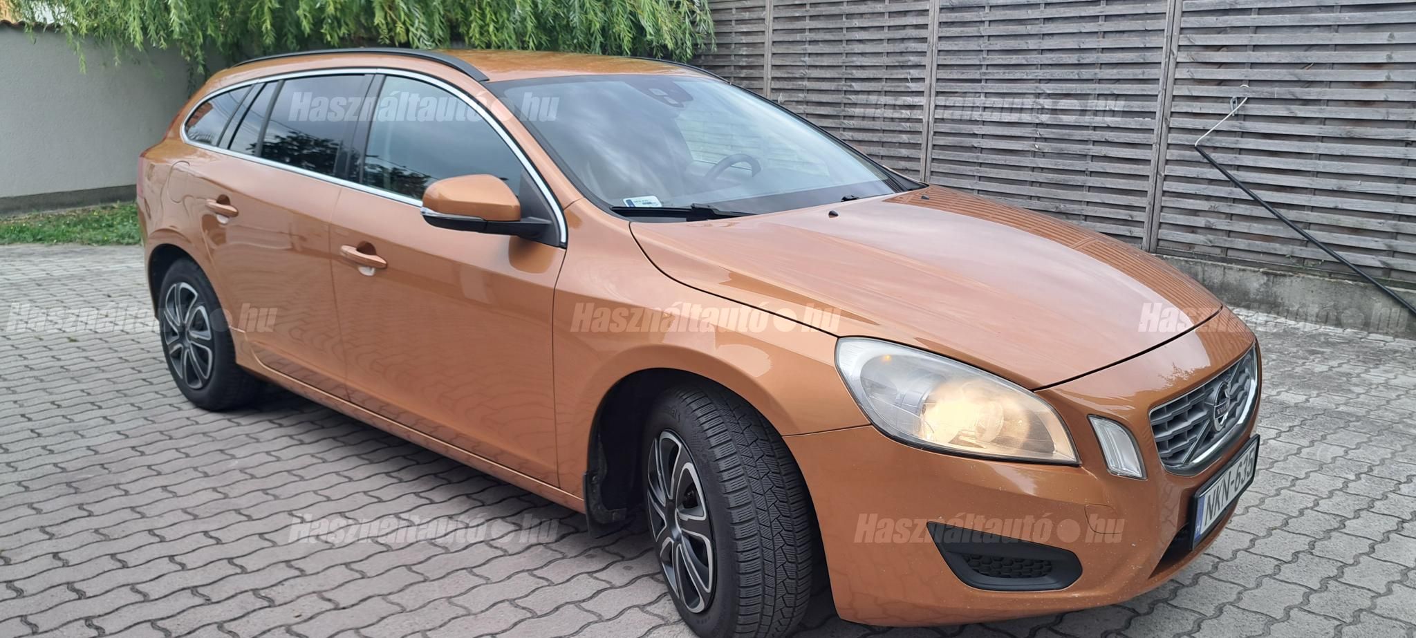 VOLVO V60 2012/1 - 1