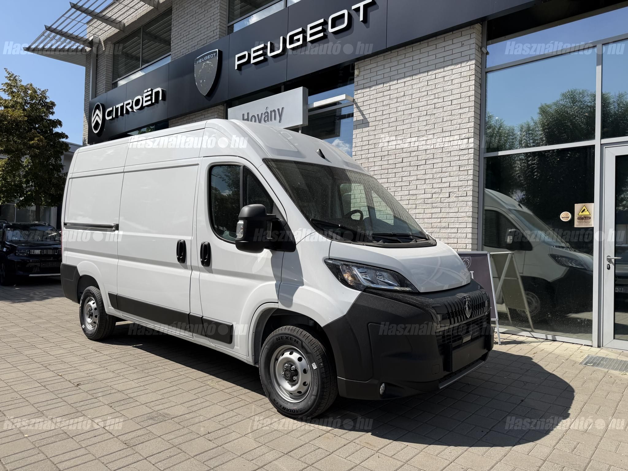 PEUGEOT BOXER 2026/8 - 1