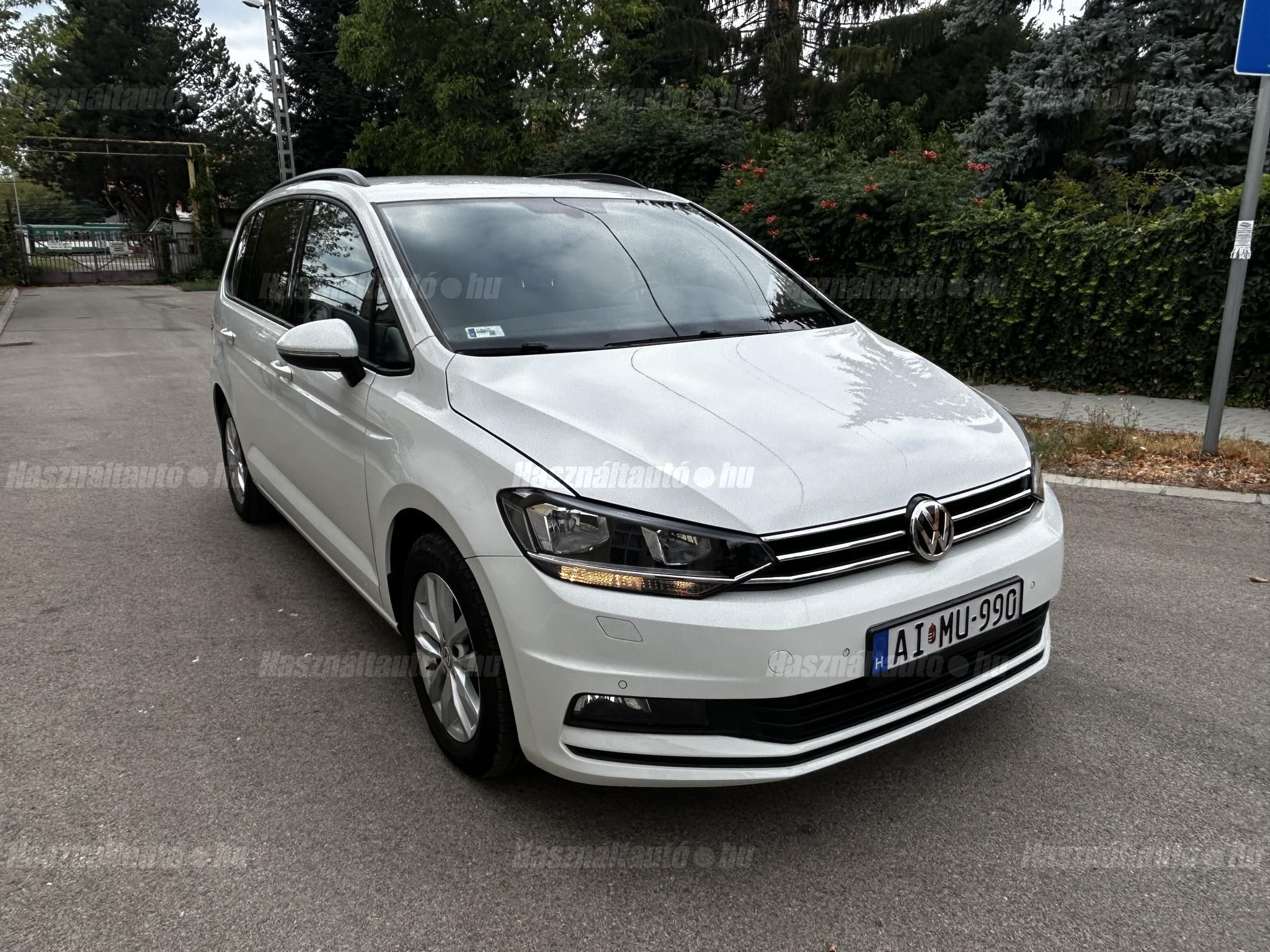 VOLKSWAGEN TOURAN 2019/6 - 1