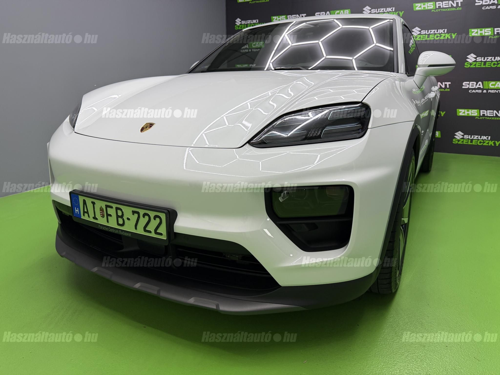 PORSCHE MACAN 2024/10 - 1