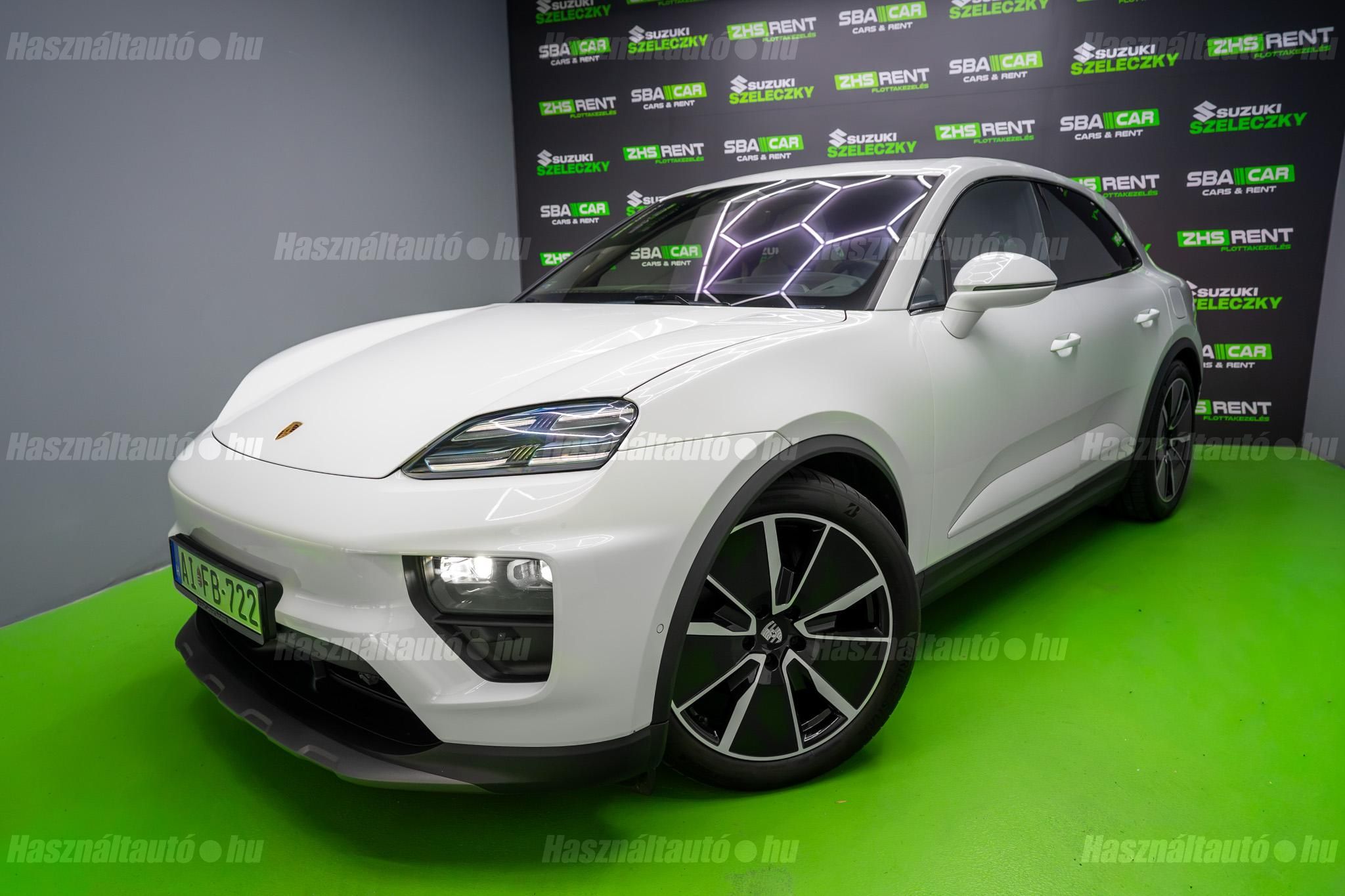 PORSCHE MACAN 2024/10 - 1