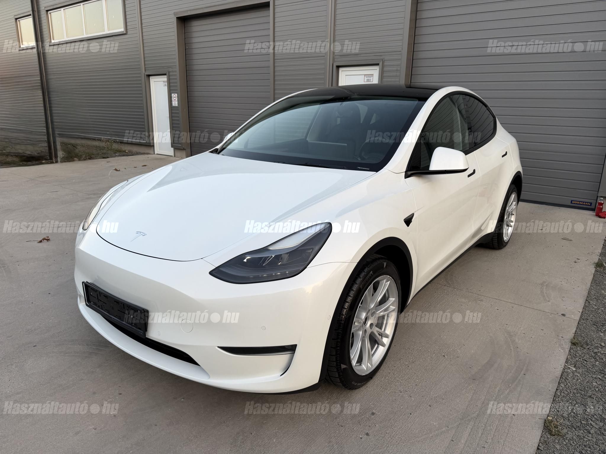 TESLA MODEL Y 2021/12 - 1