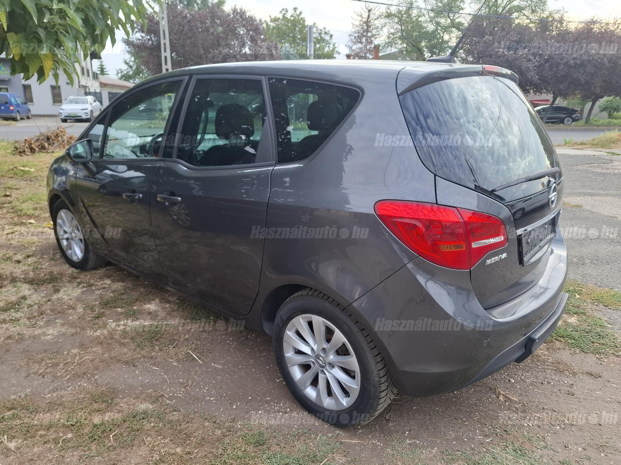 OPEL MERIVA B 2013/12 - 1