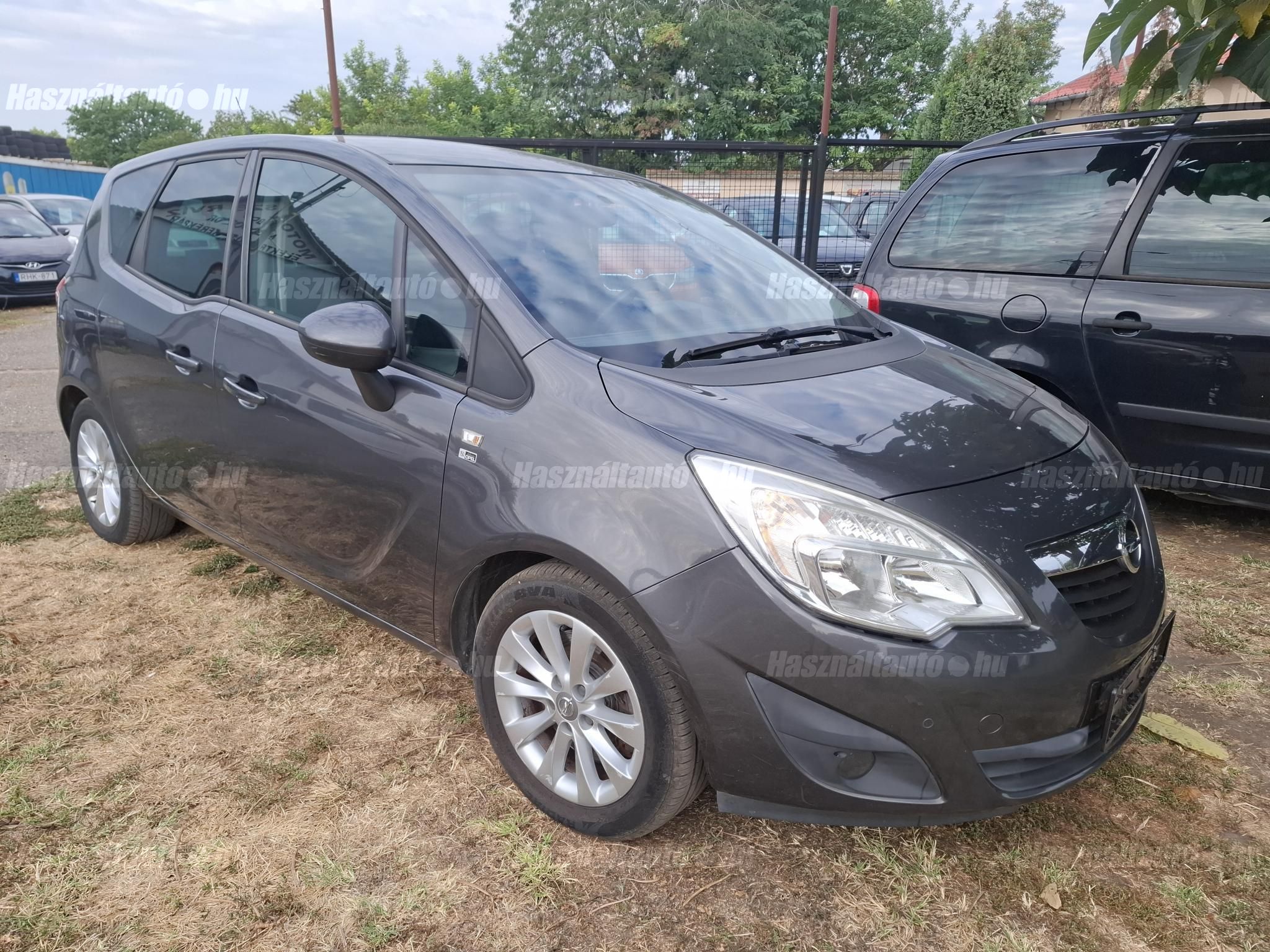 OPEL MERIVA B 2013/12 - 1