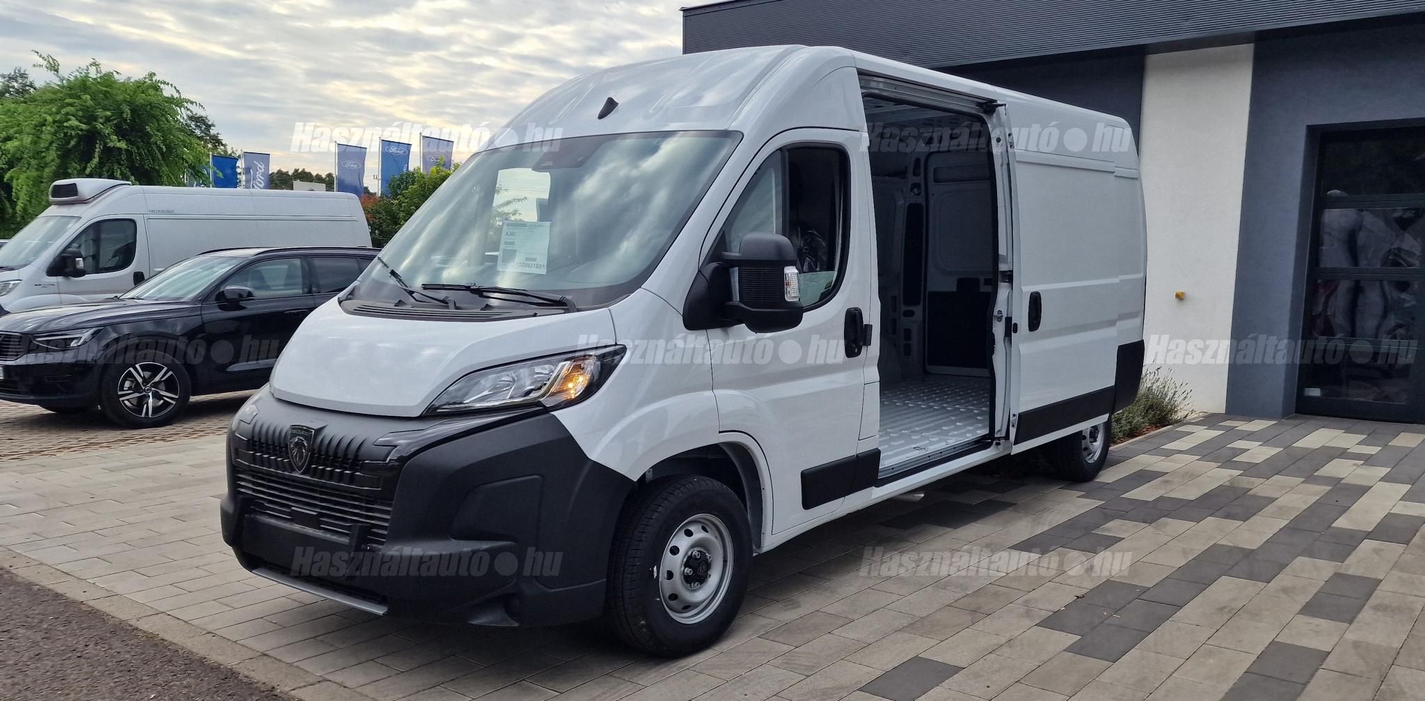 PEUGEOT BOXER 2026/8 - 1