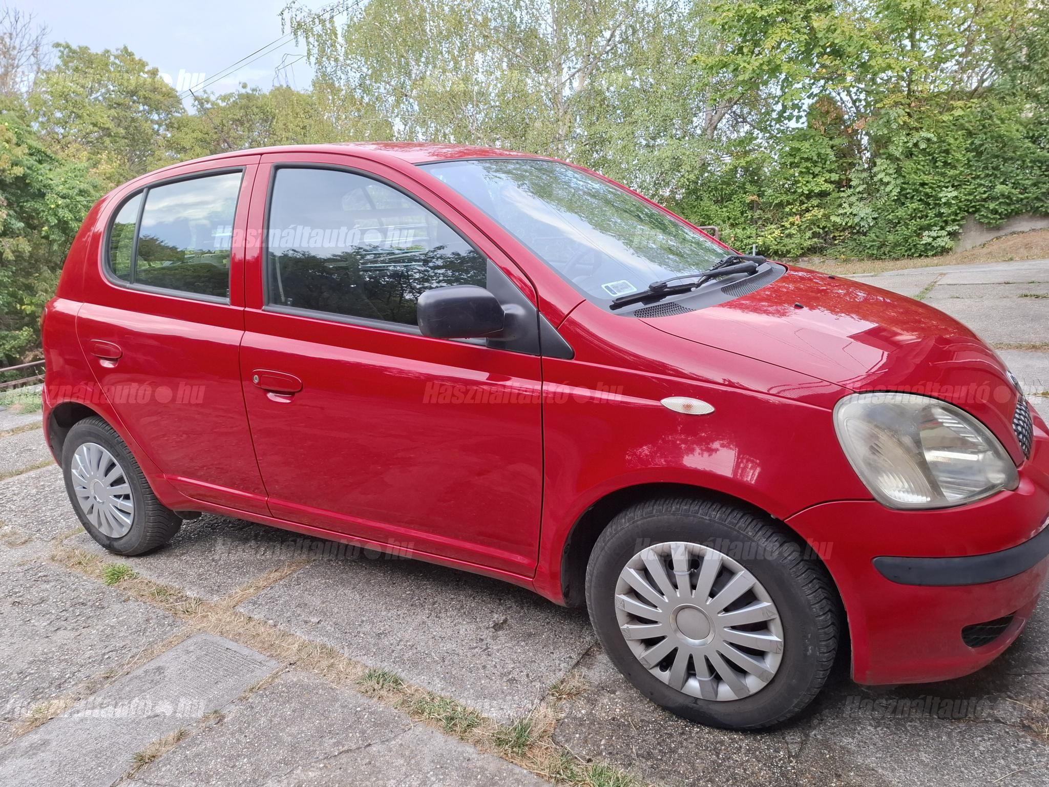 TOYOTA YARIS 2005/12 - 1
