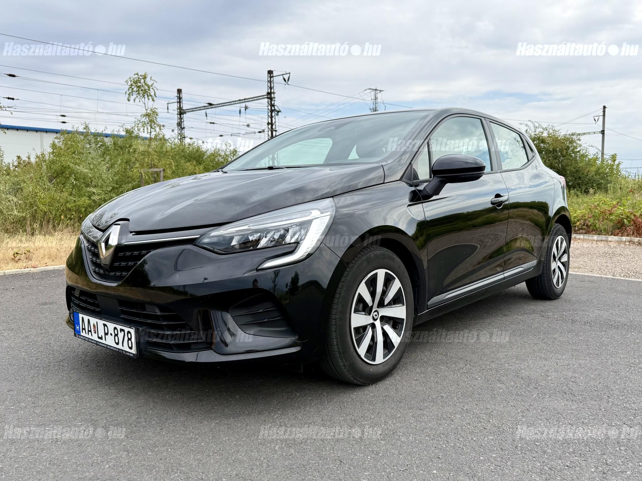 RENAULT CLIO 2022 - 1