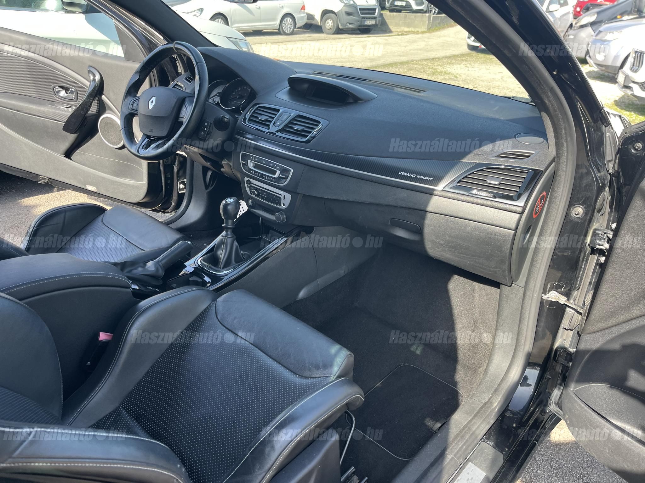 Renault Megane RS 2.0 T 16V 265ch - Recaro - Chassis CUP - Xénon - Keyless - Pneus été