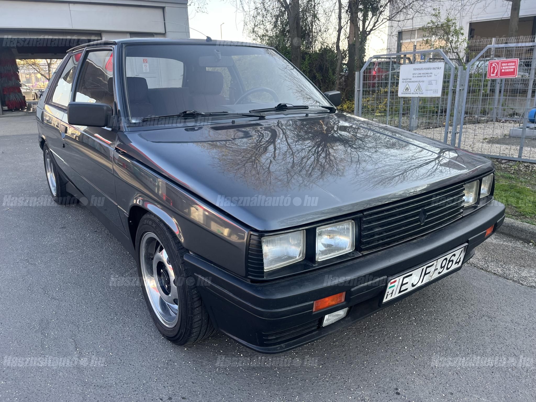 RENAULT R 11 1986/4 - 1