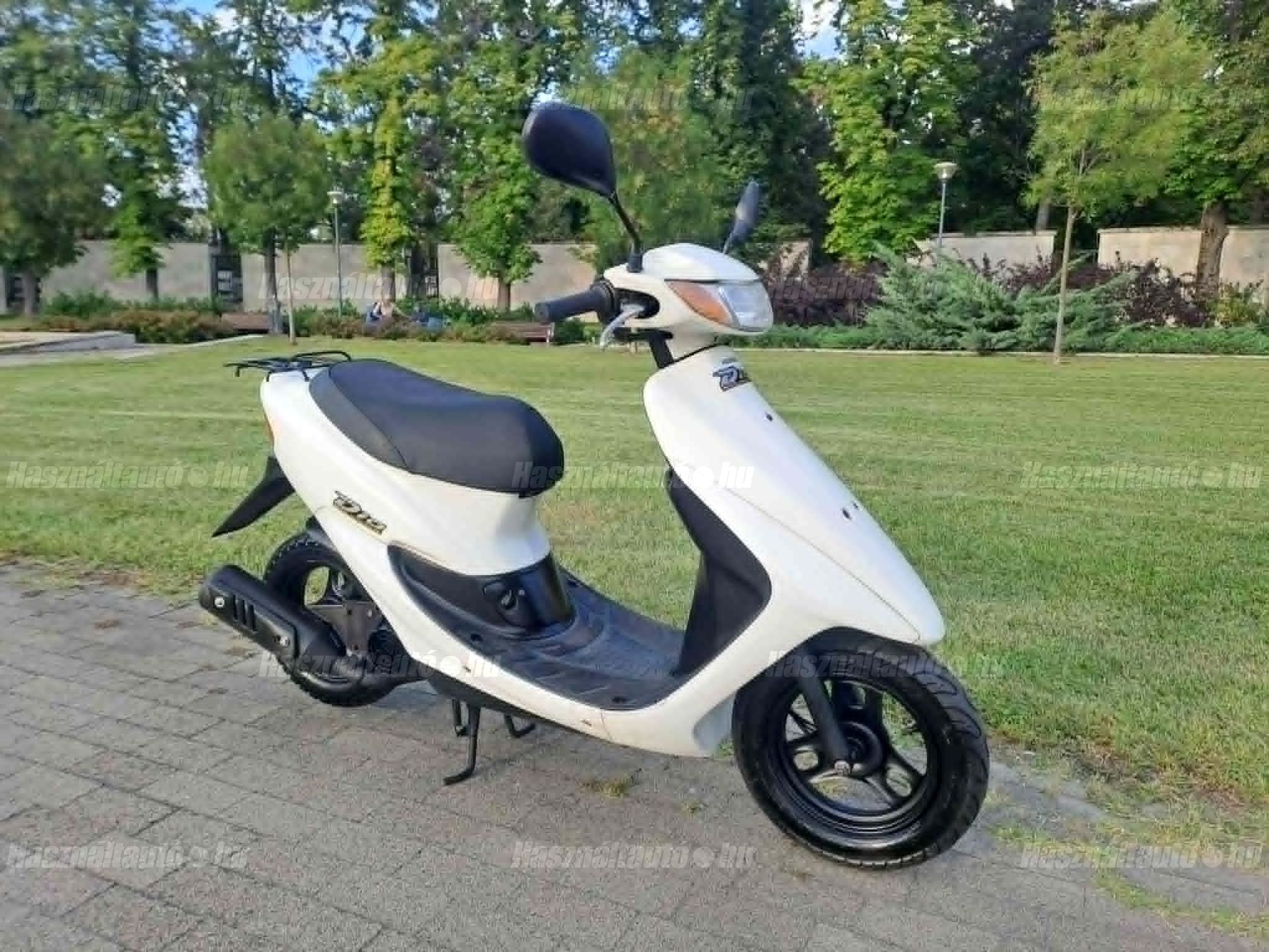 HONDA DIO 2001/9 - 1
