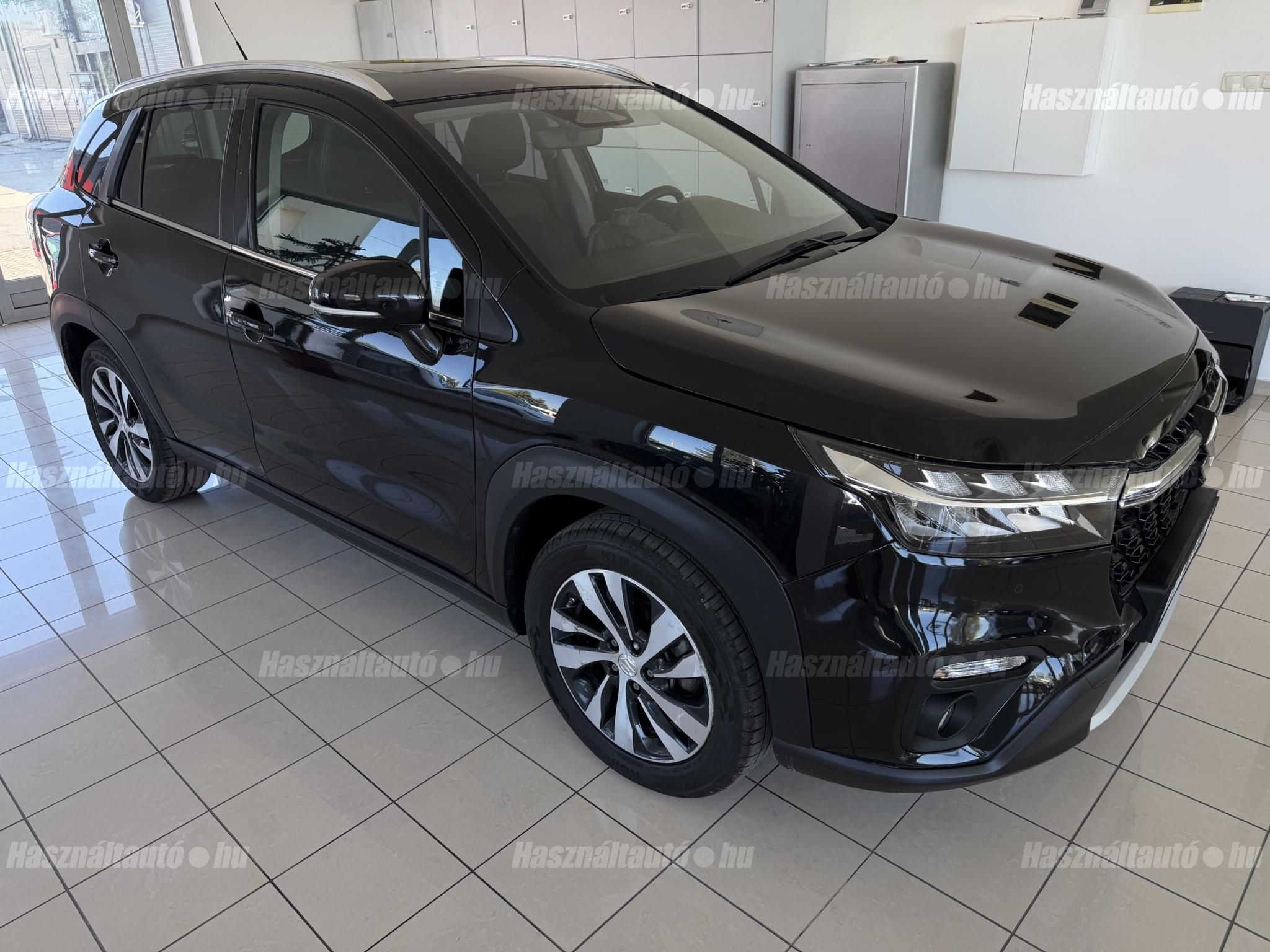 SUZUKI S-CROSS 2025/4 - 1