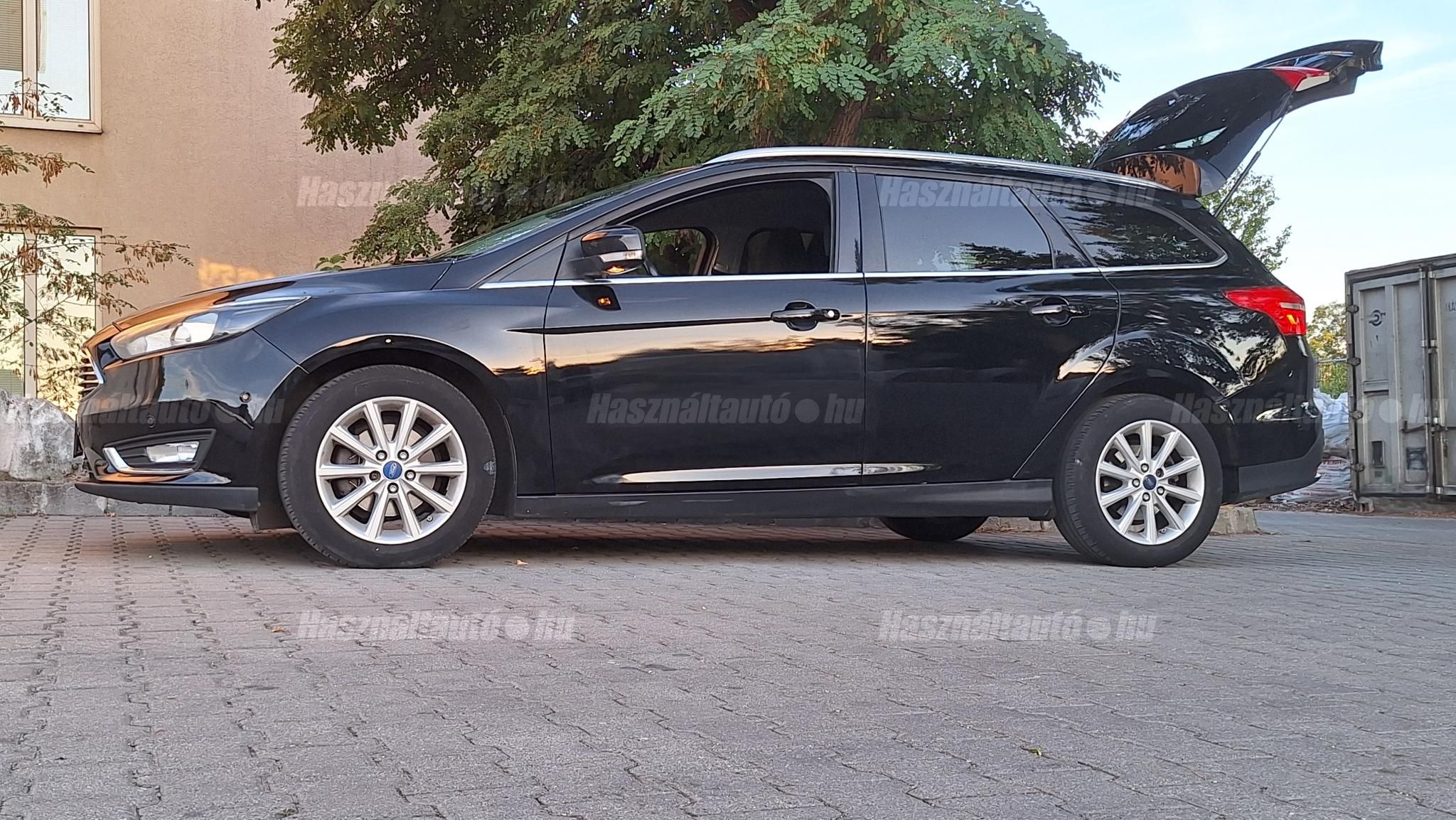 FORD FOCUS 2016/4 - 1