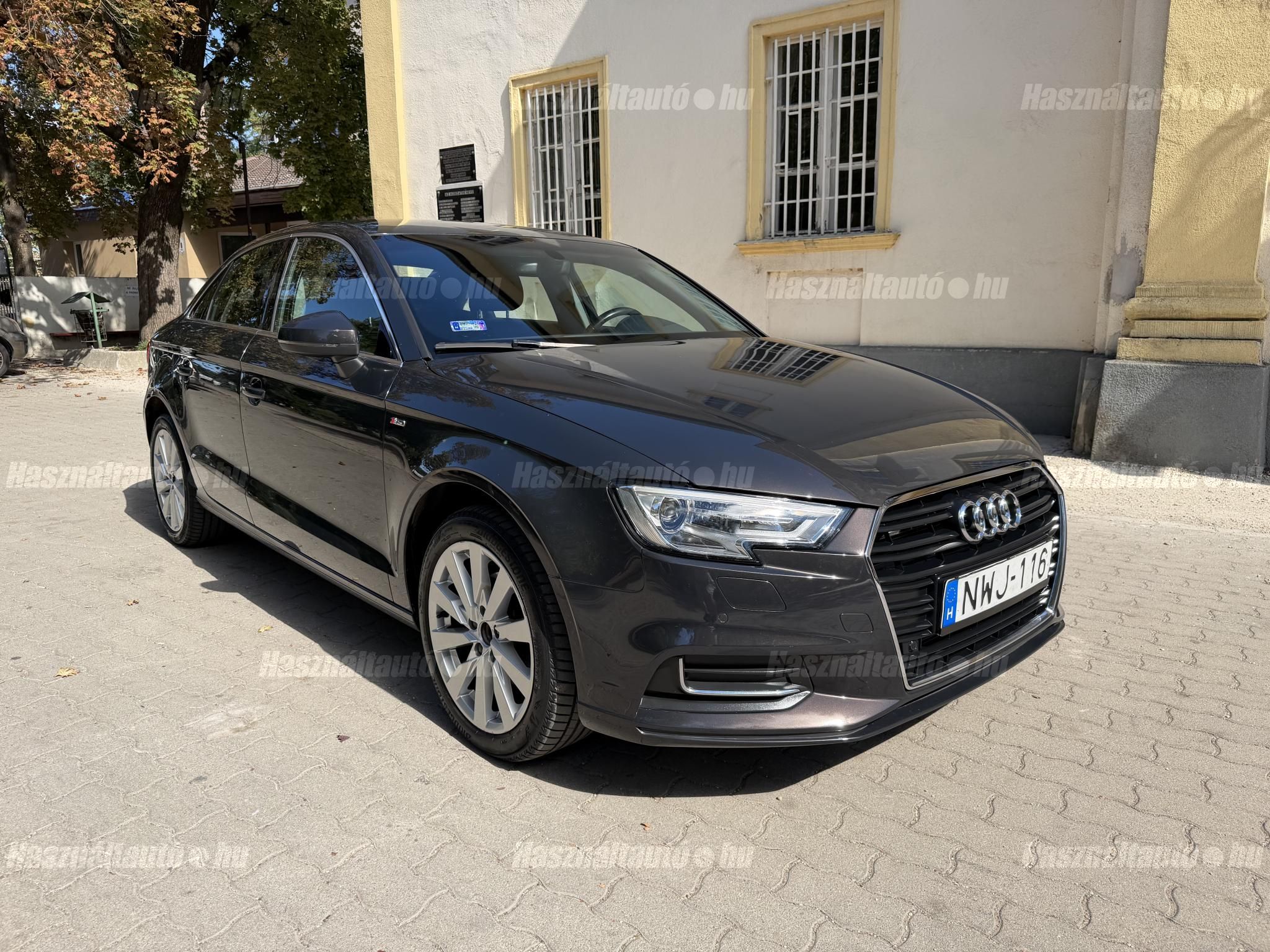 AUDI A3 2016/11 - 1