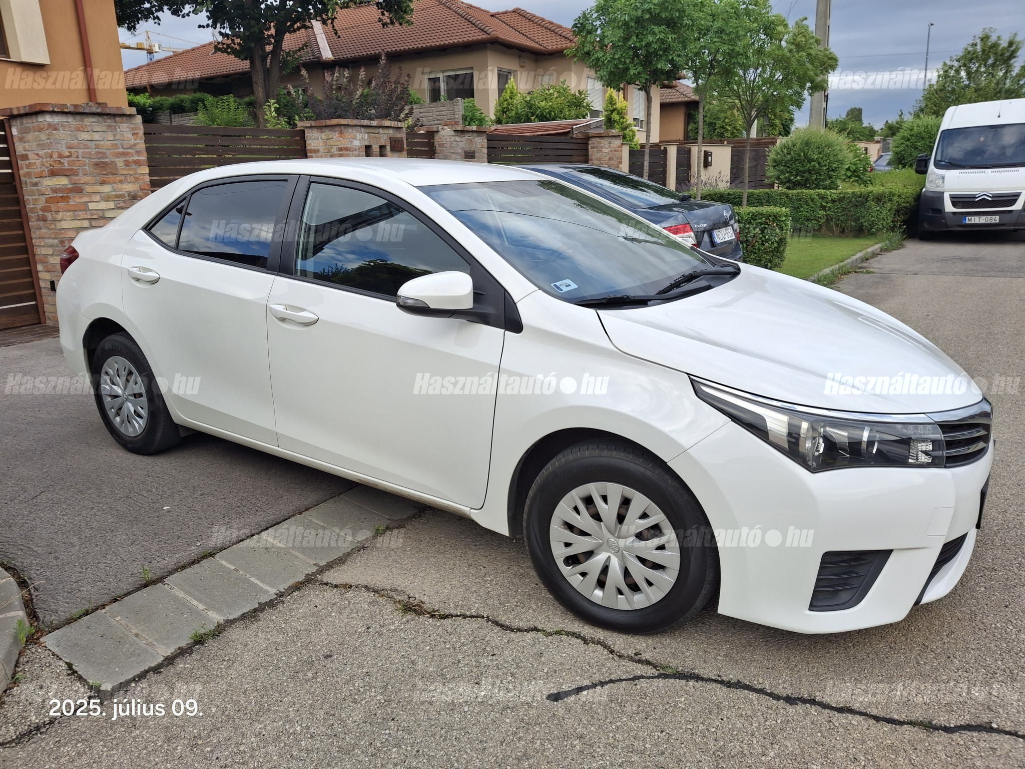 TOYOTA COROLLA 2014/9 - 1