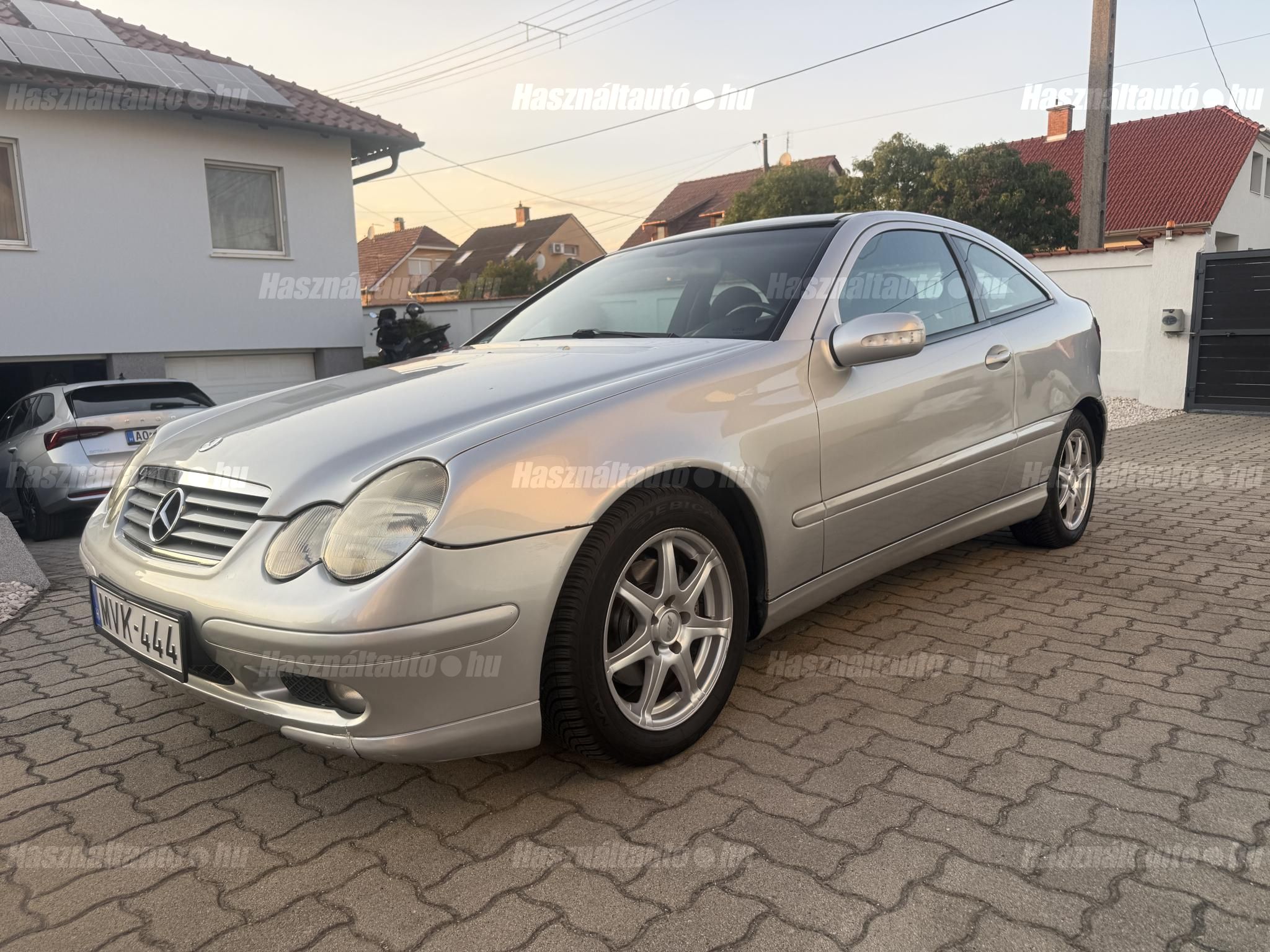 MERCEDES-BENZ C 220 2001/5 - 1