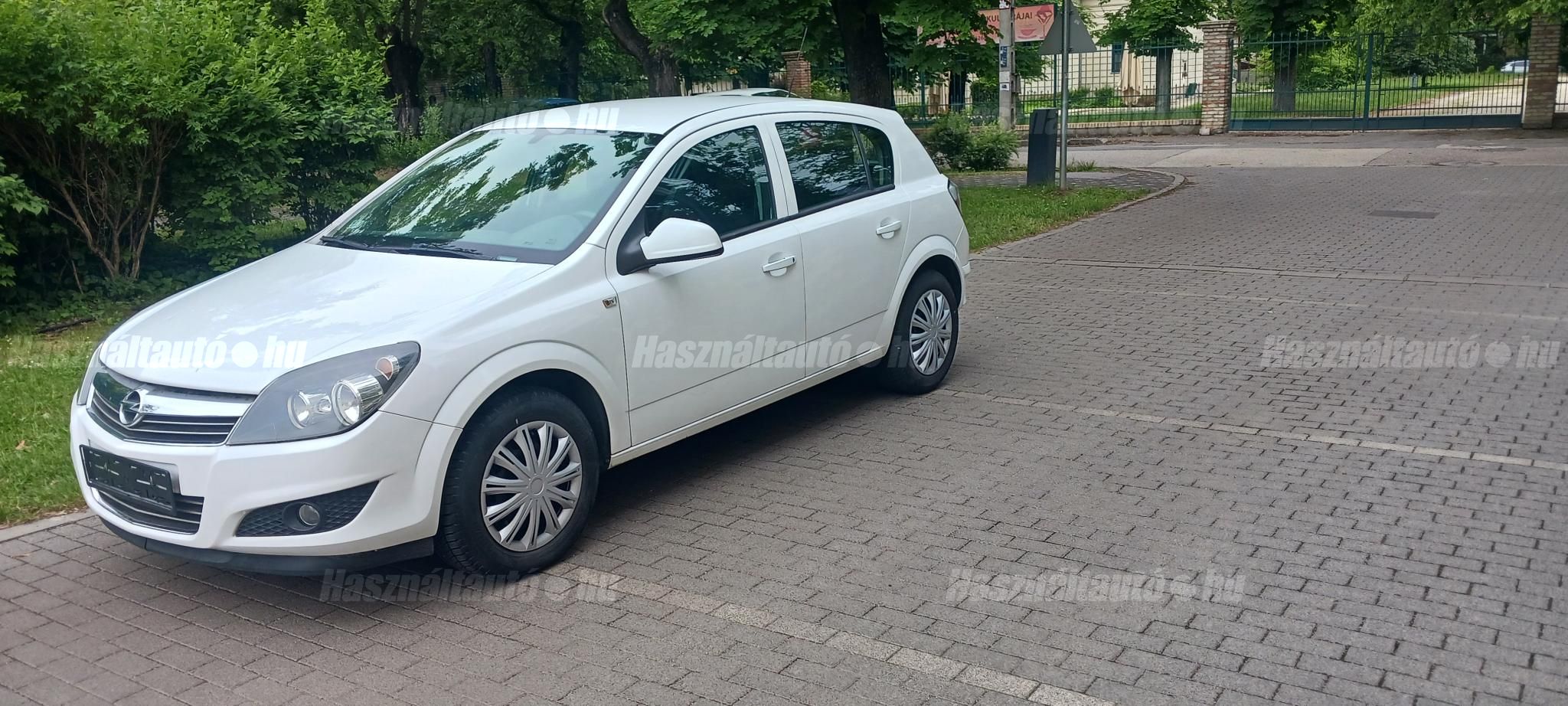 OPEL ASTRA H 2012/11 - 1