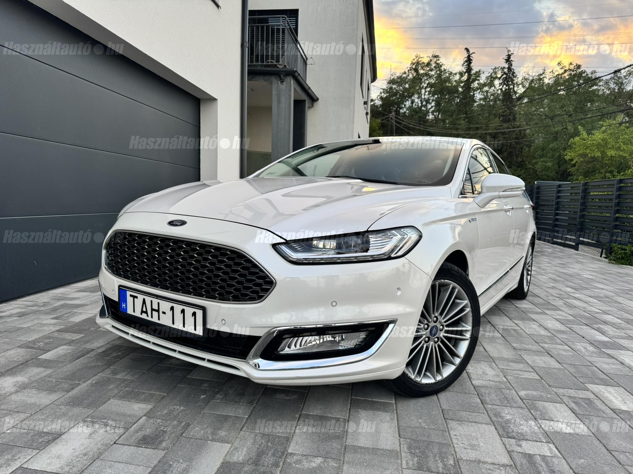 FORD MONDEO 2018 - 1