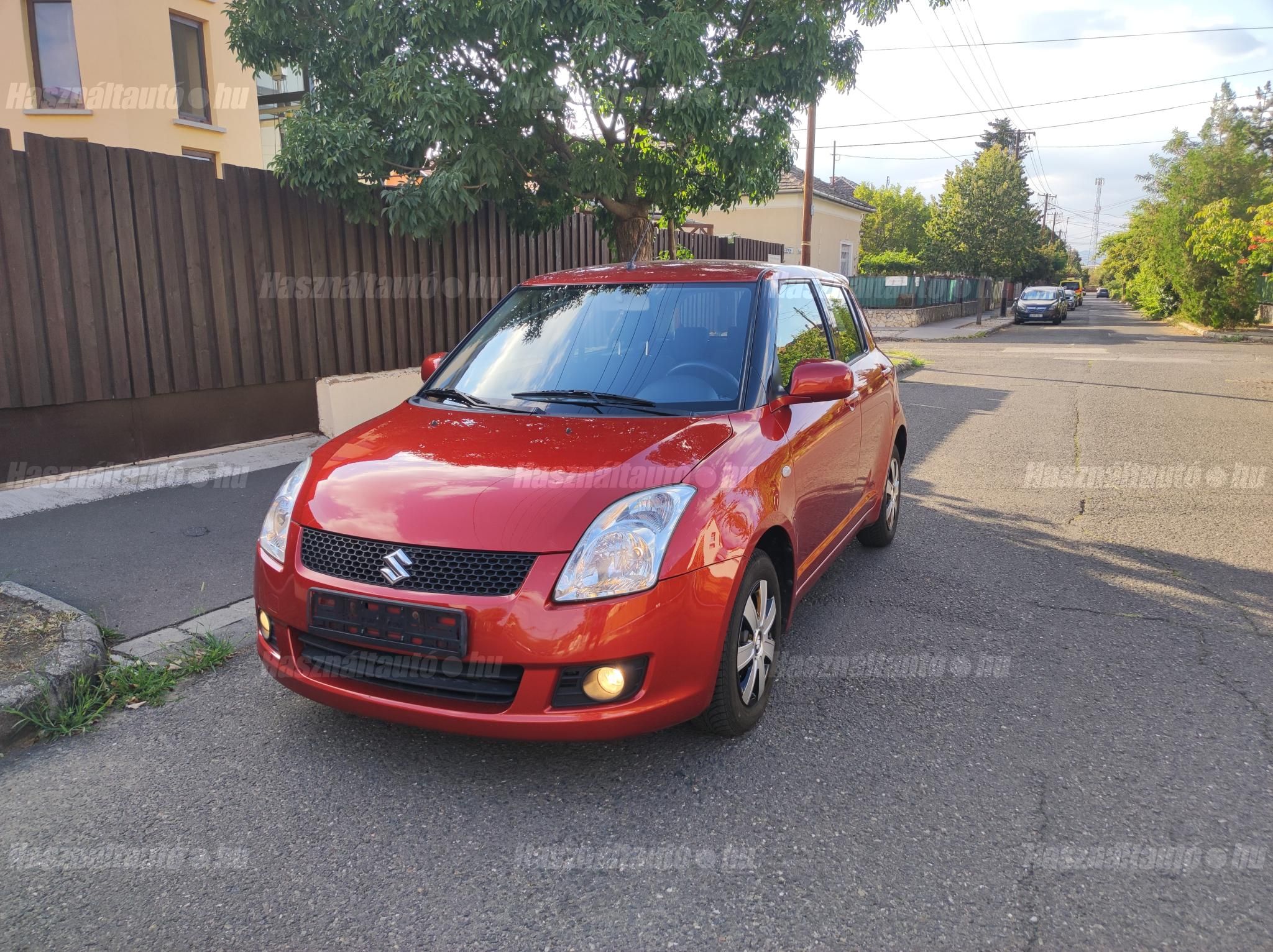 SUZUKI SWIFT 2009/6 - 1