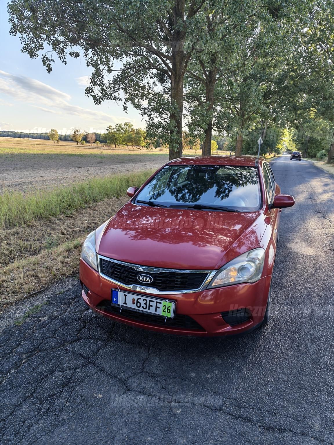 KIA CEE'D 2010/7 - 1