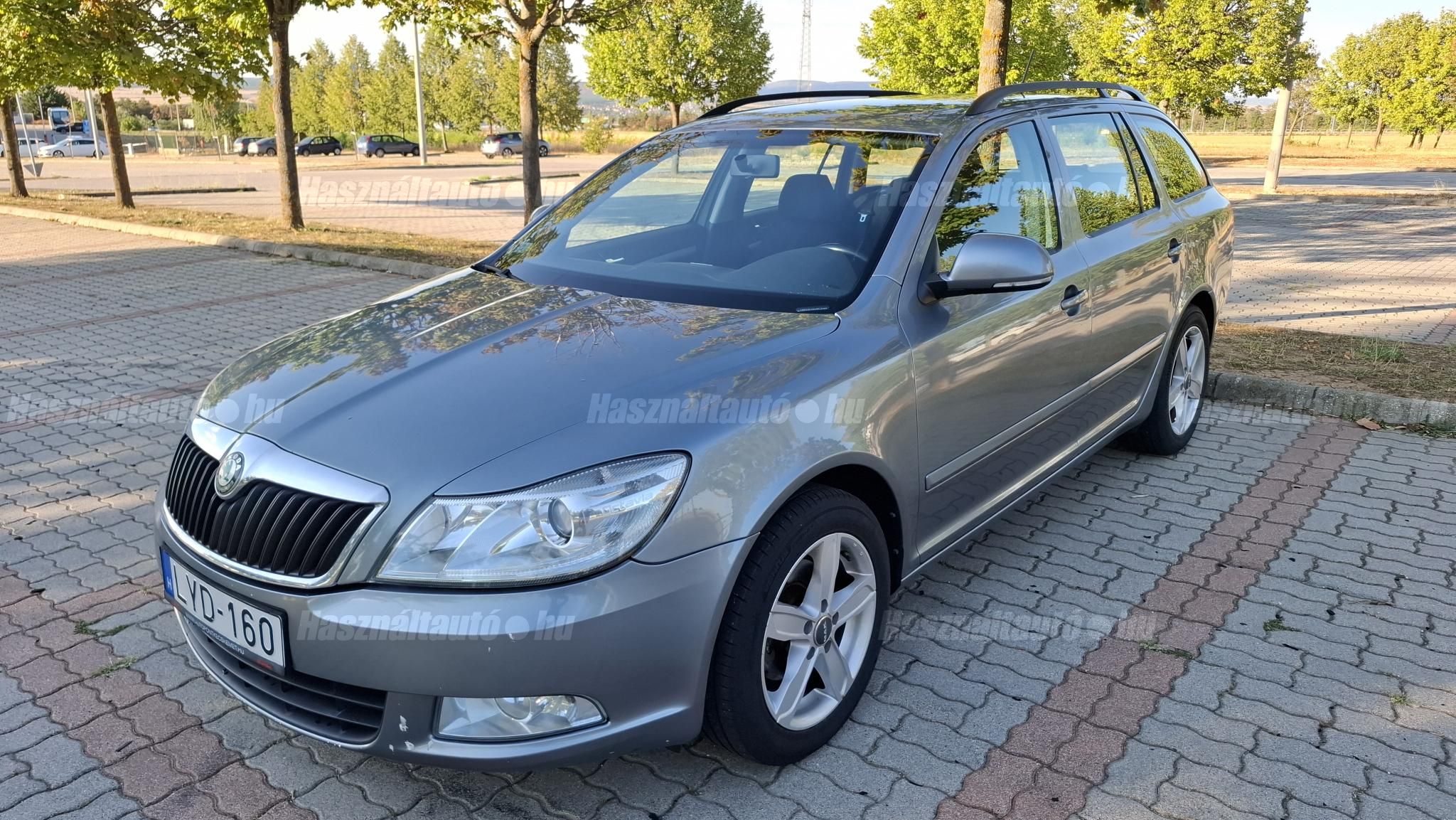 SKODA OCTAVIA 2011/9 - 1