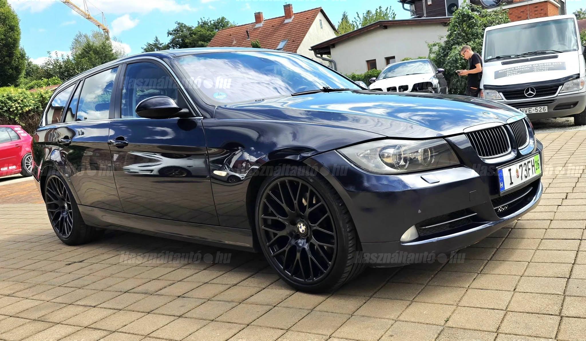 BMW 330 2005/11 - 1