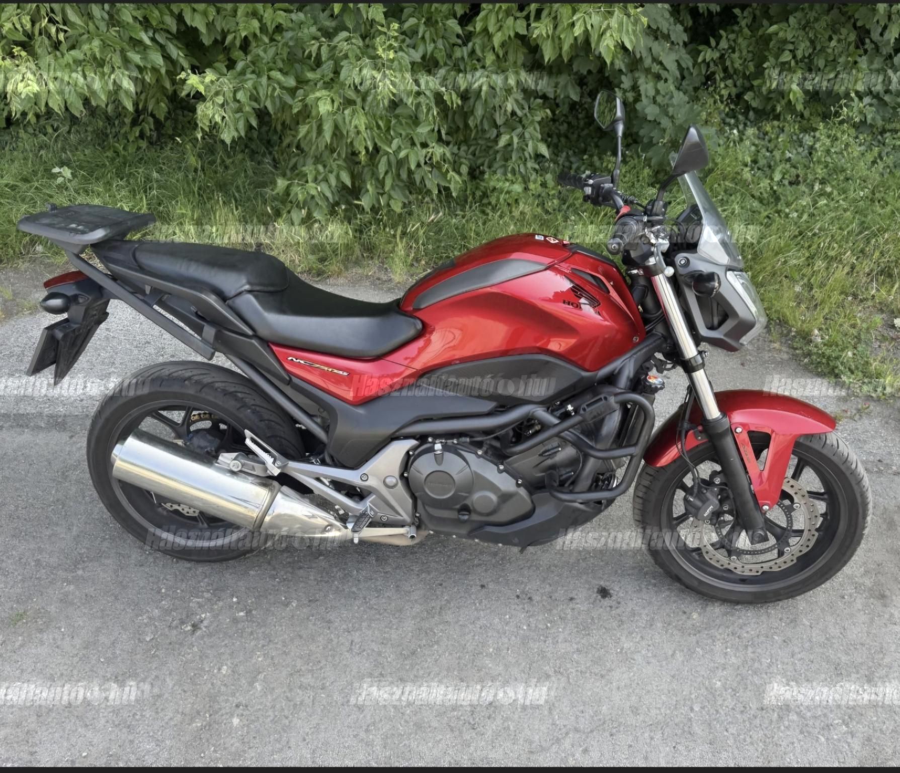 HONDA NC 750 S 2014/9 - 1