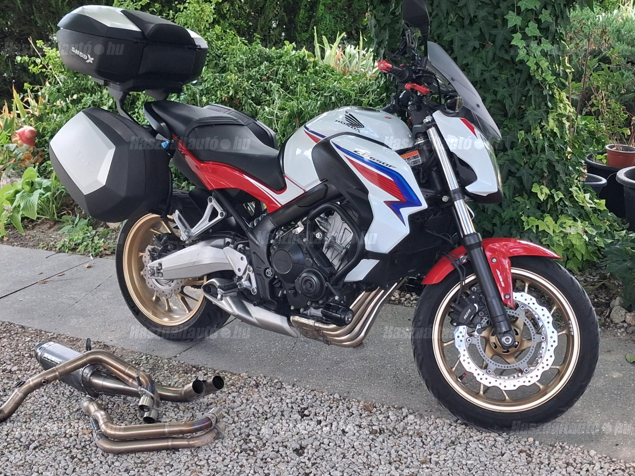 HONDA CB 650 F 2015/6 - 1