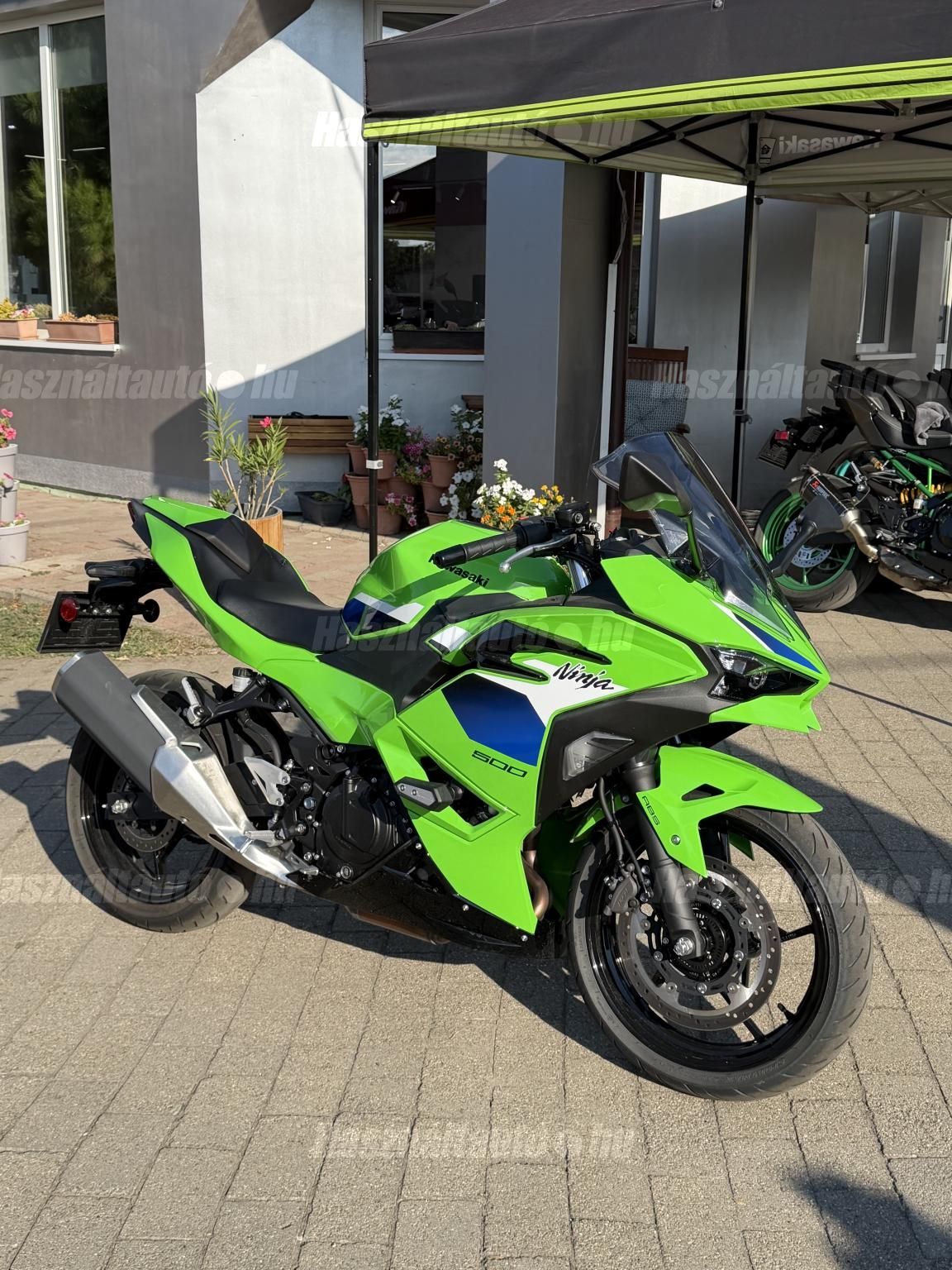 KAWASAKI NINJA 500 2026/3 - 1