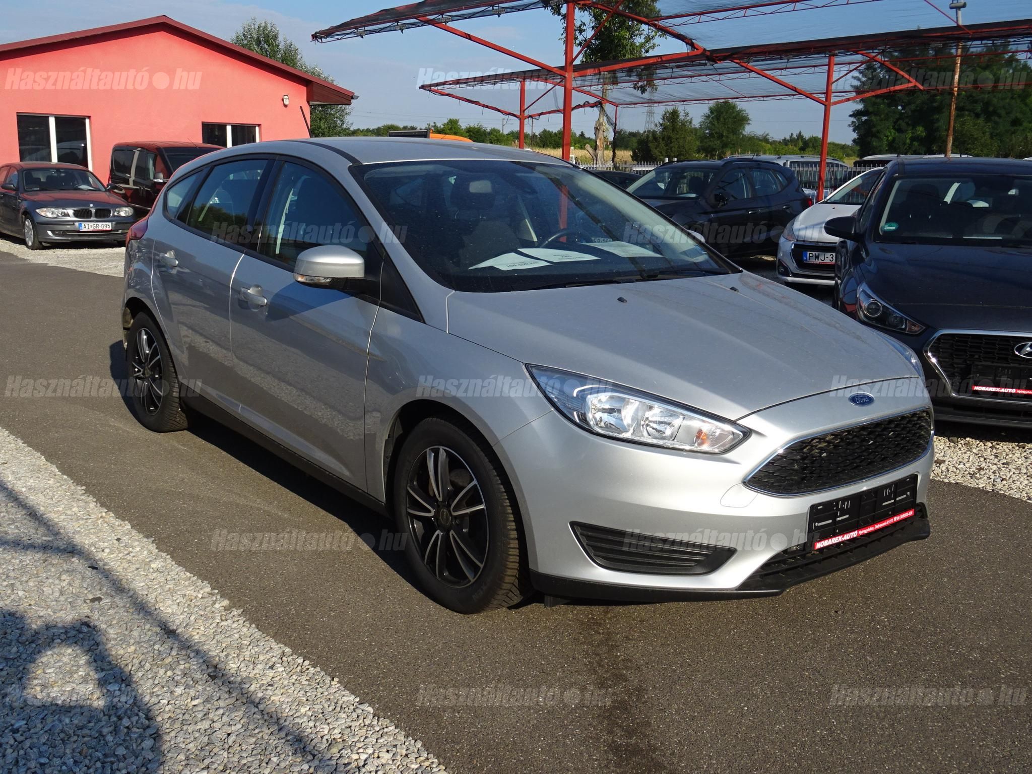 FORD FOCUS 2017/11 - 1
