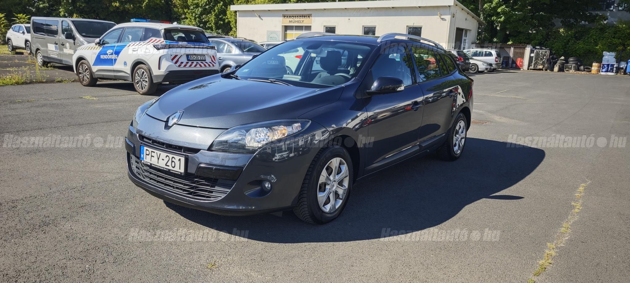 RENAULT MEGANE 2012/5 - 1
