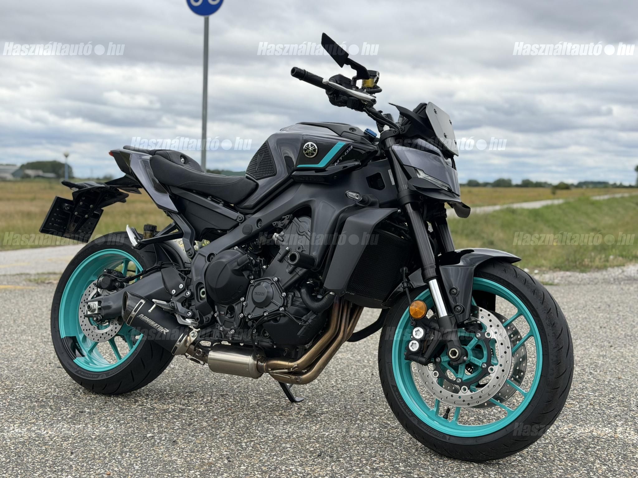 YAMAHA MT-09 2024/6 - 1