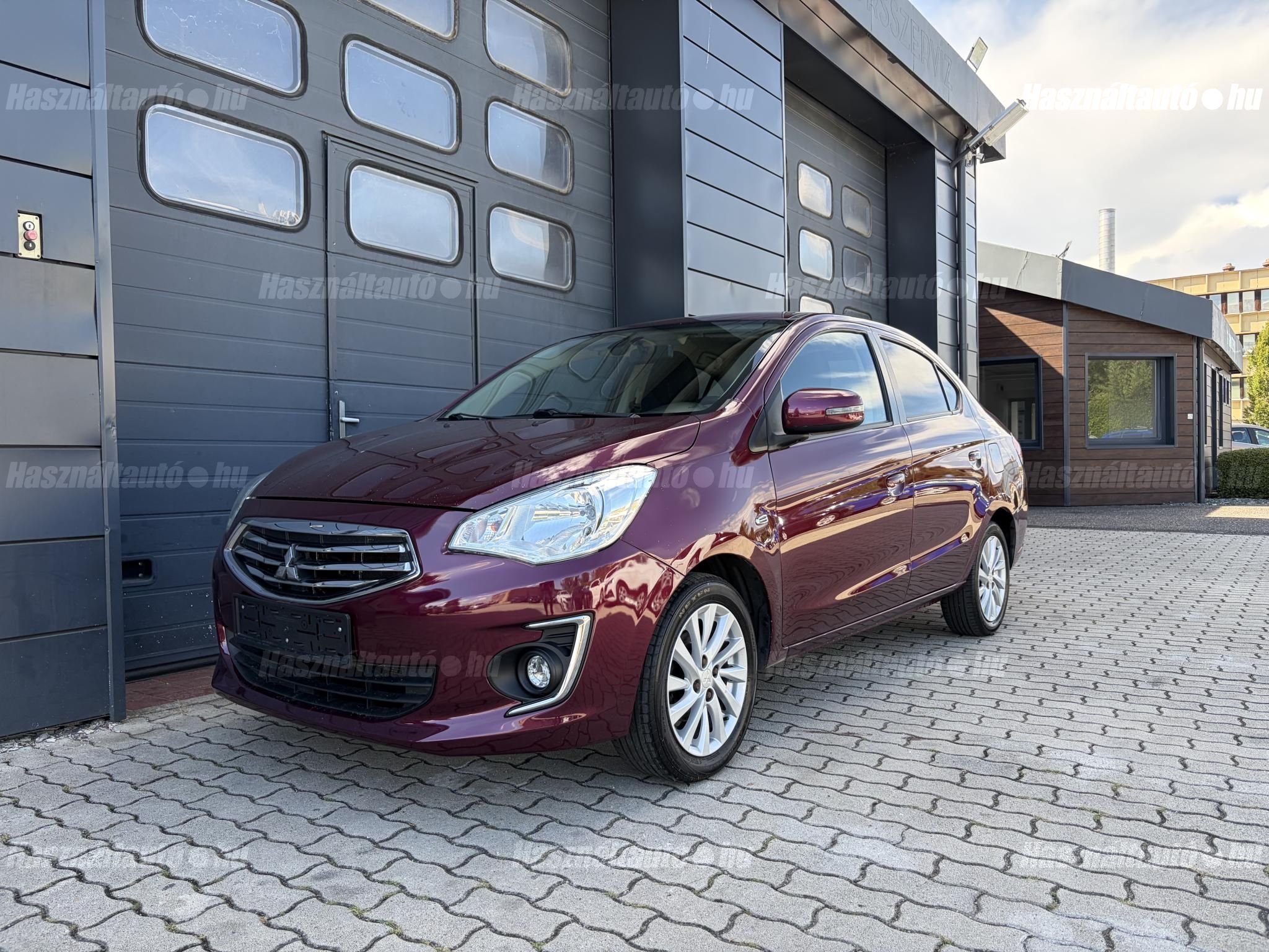 MITSUBISHI ATTRAGE 2018/11 - 1