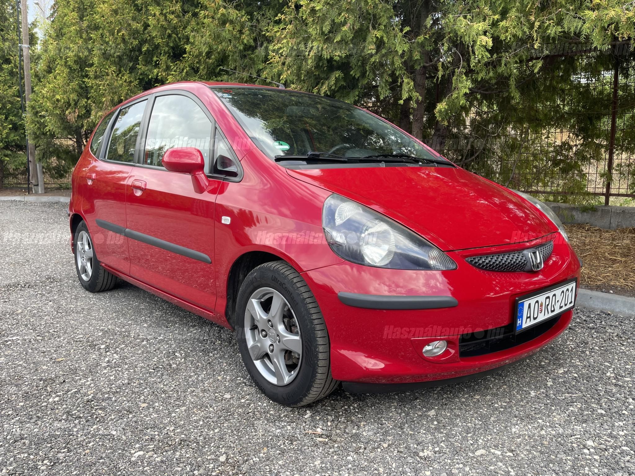 HONDA JAZZ 2008/3 - 1