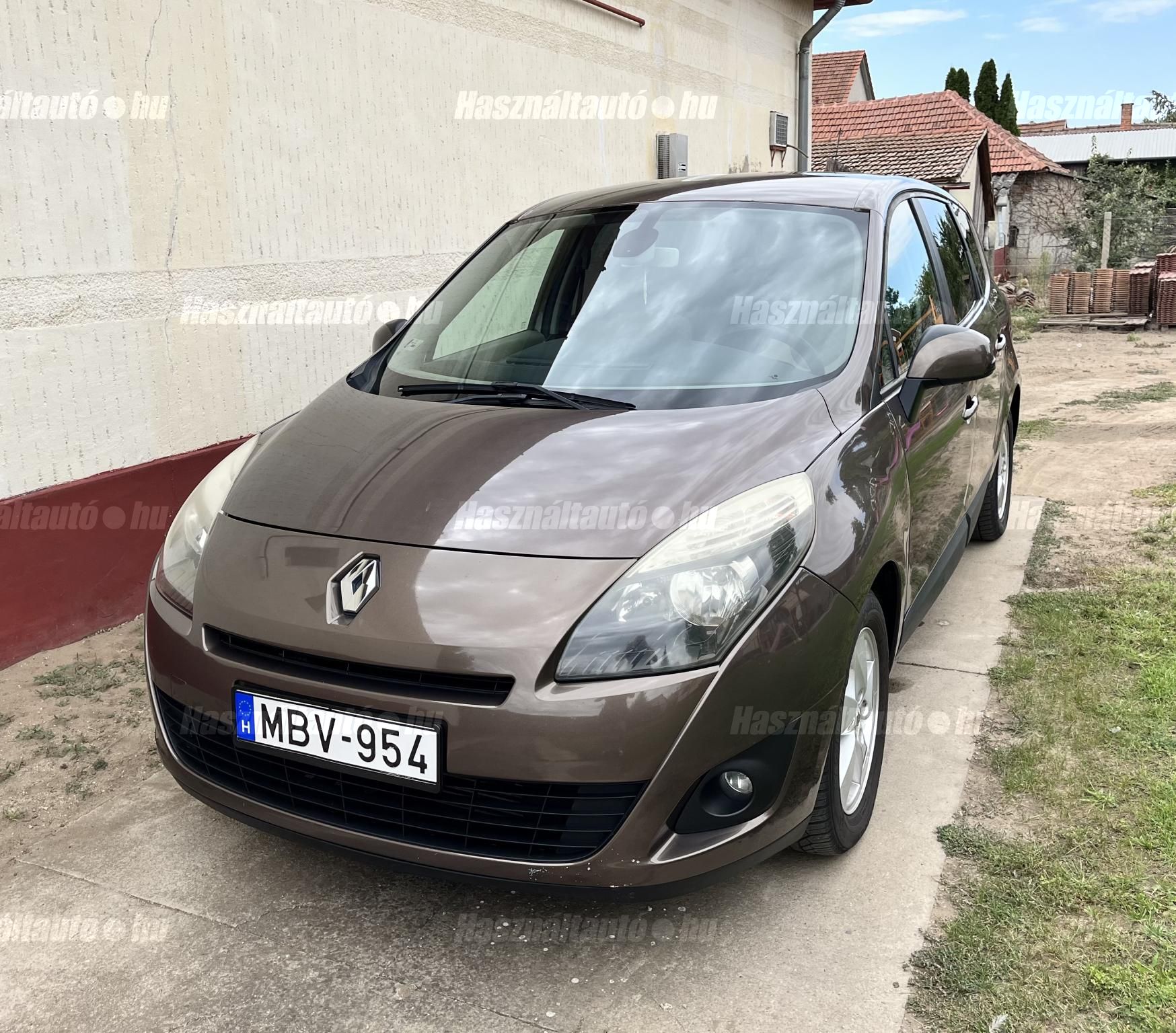 RENAULT GRAND SCENIC 2009 - 1