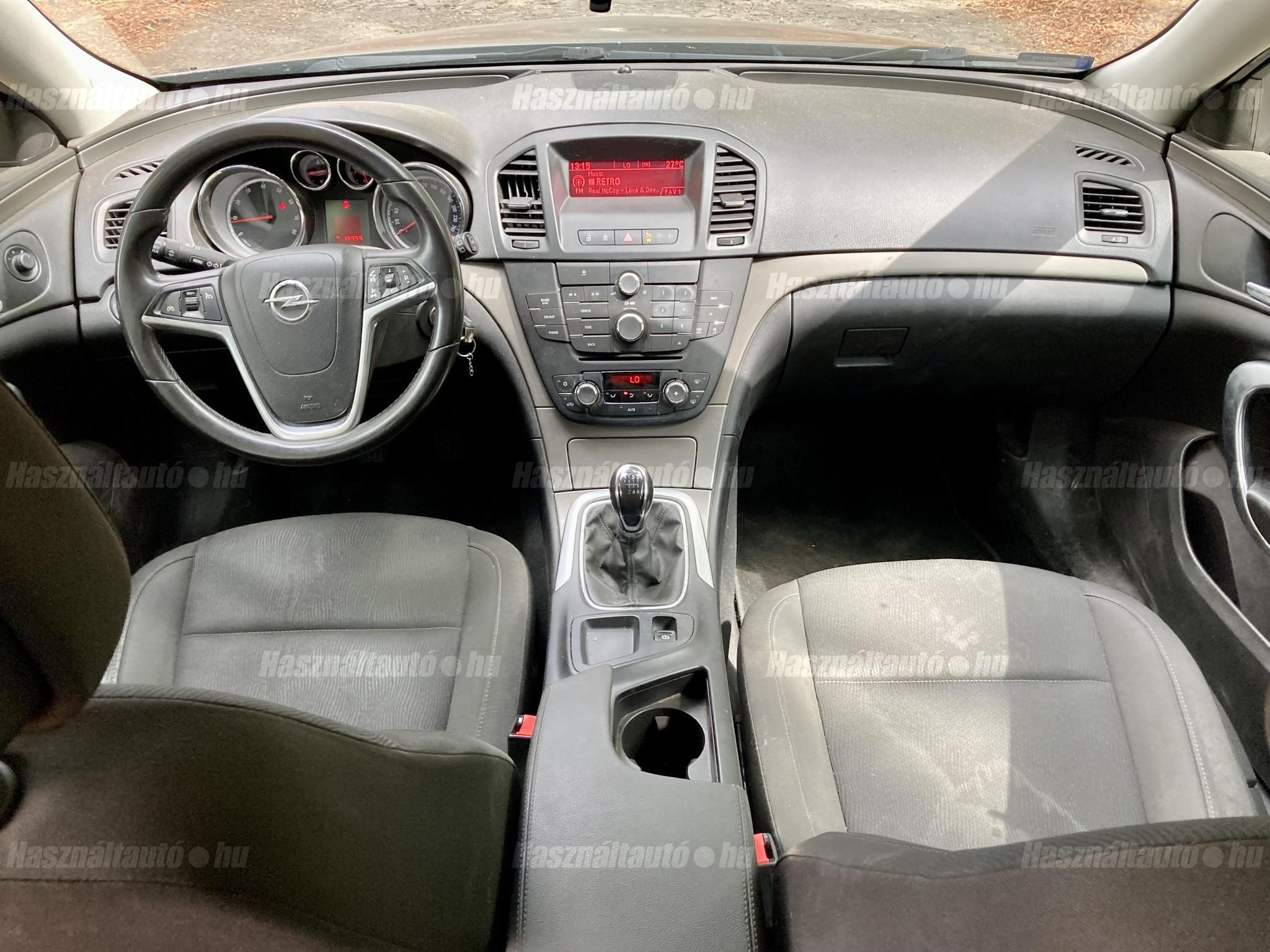 OPEL INSIGNIA 2011 - 1