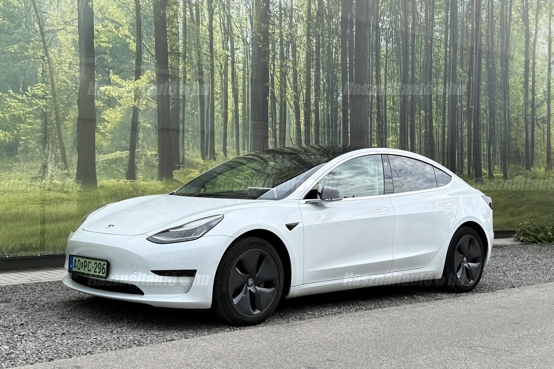 TESLA MODEL 3 2020/12 - 1