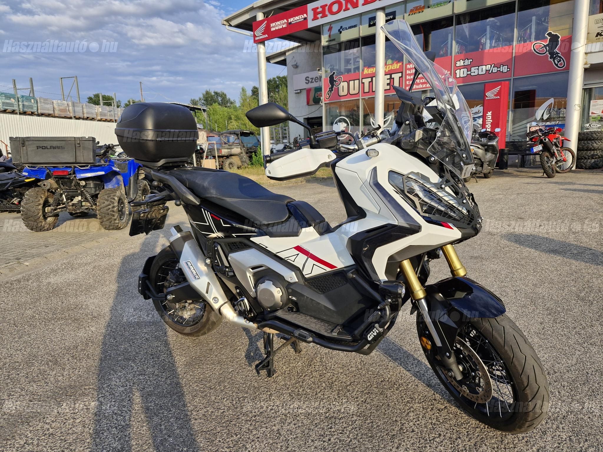 HONDA X-ADV 2023/4 - 1